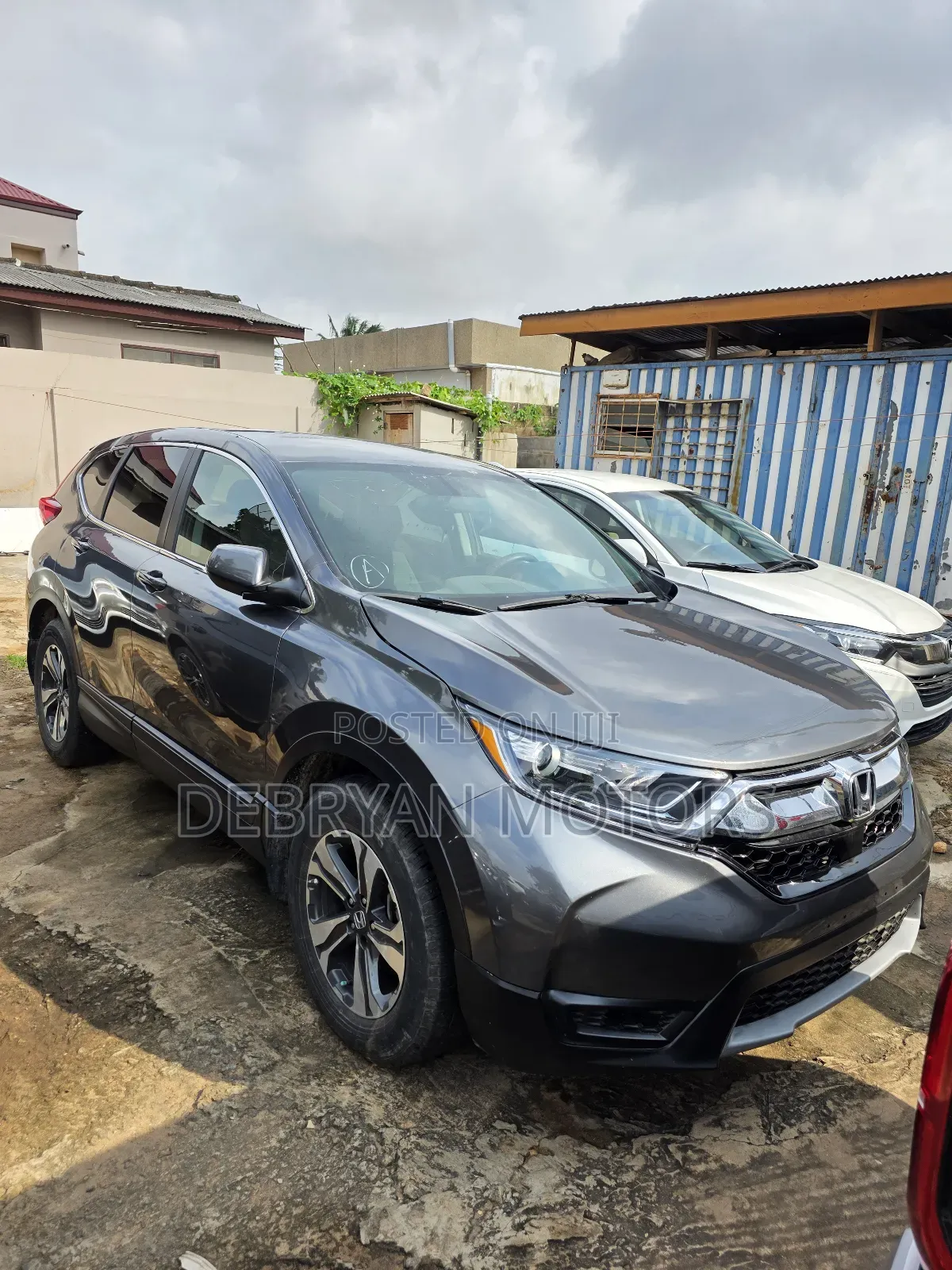 Honda CR-V LX 4dr SUV (2.4L 4cyl CVT) 2017 Gray