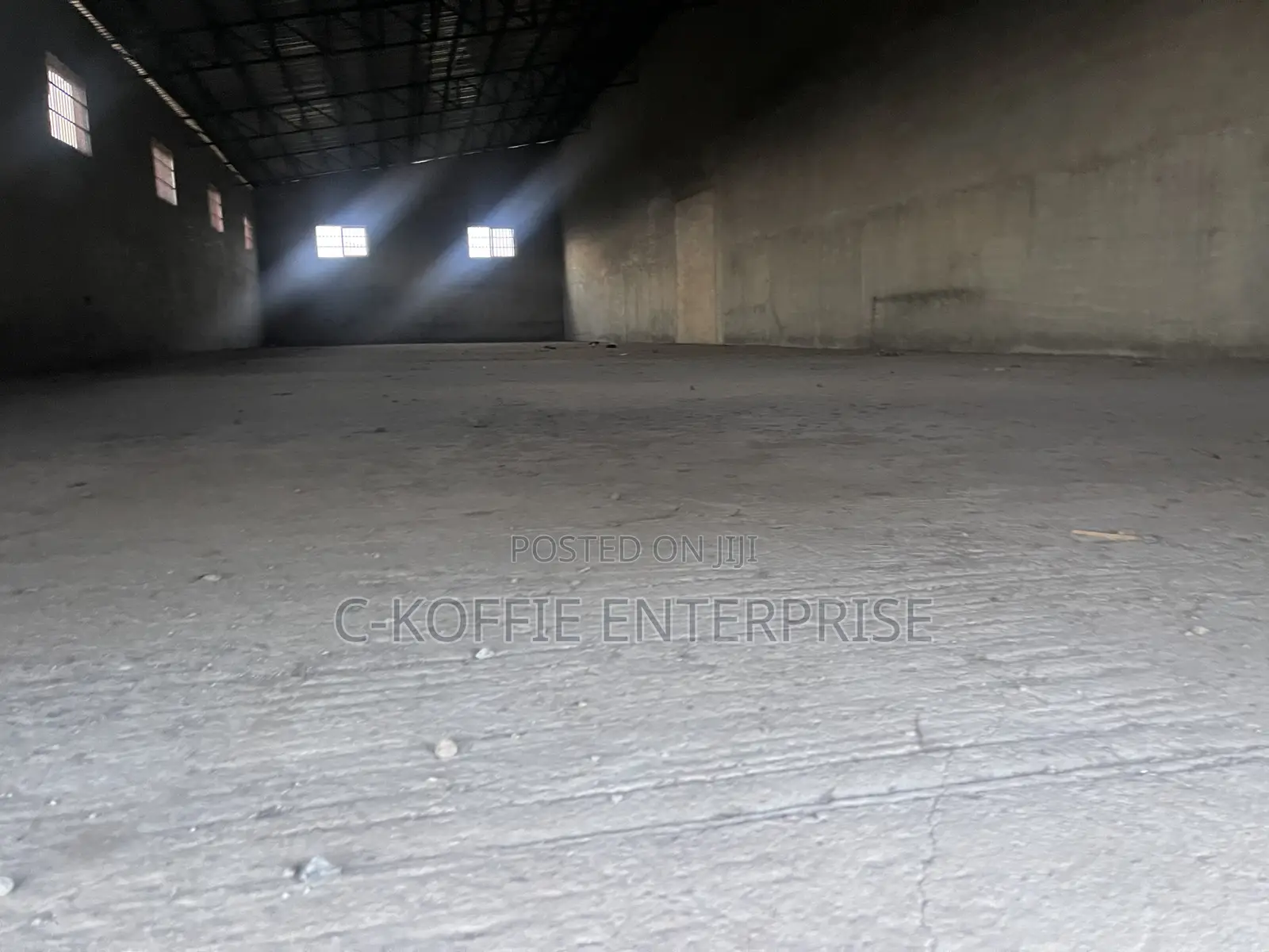 1000 SQM Warehouse at Avenor for Sale