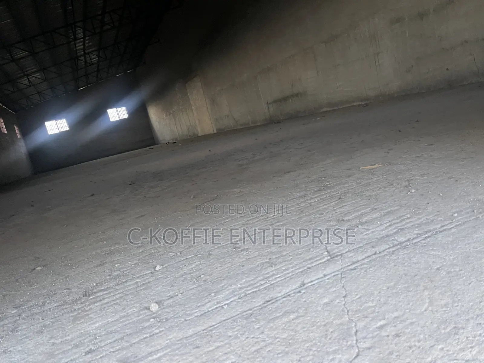 1000 SQM Warehouse at Avenor for Sale