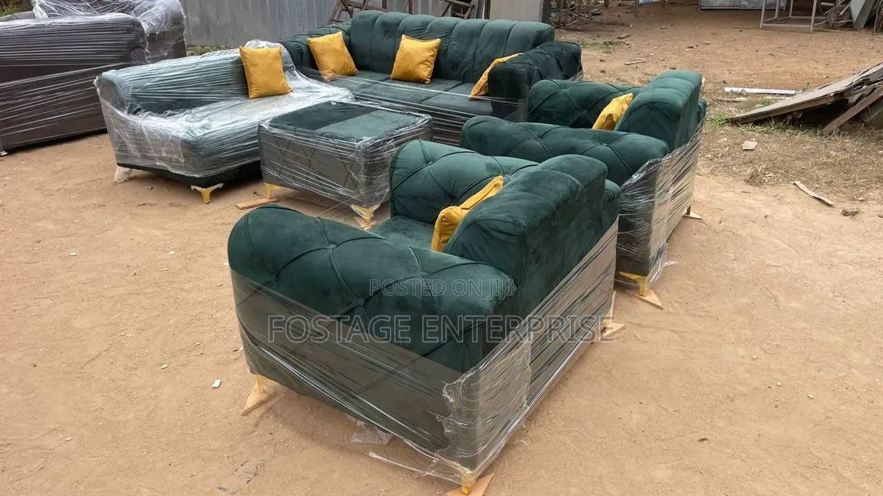 Brand New Super Classic Quality Set of Couches