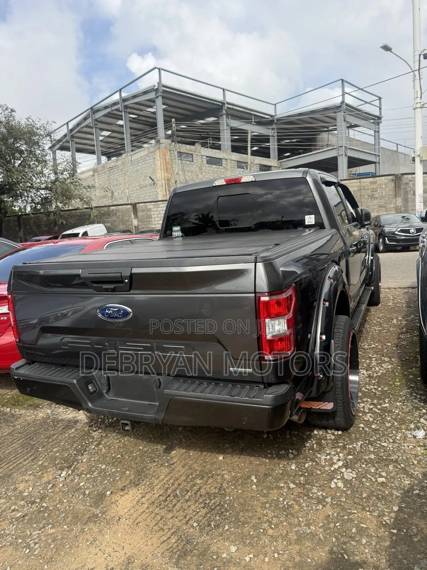 Ford F-150 XLT 4x4 SuperCrew Cab Styleside 5.5 ft. box 145 in. WB 2019