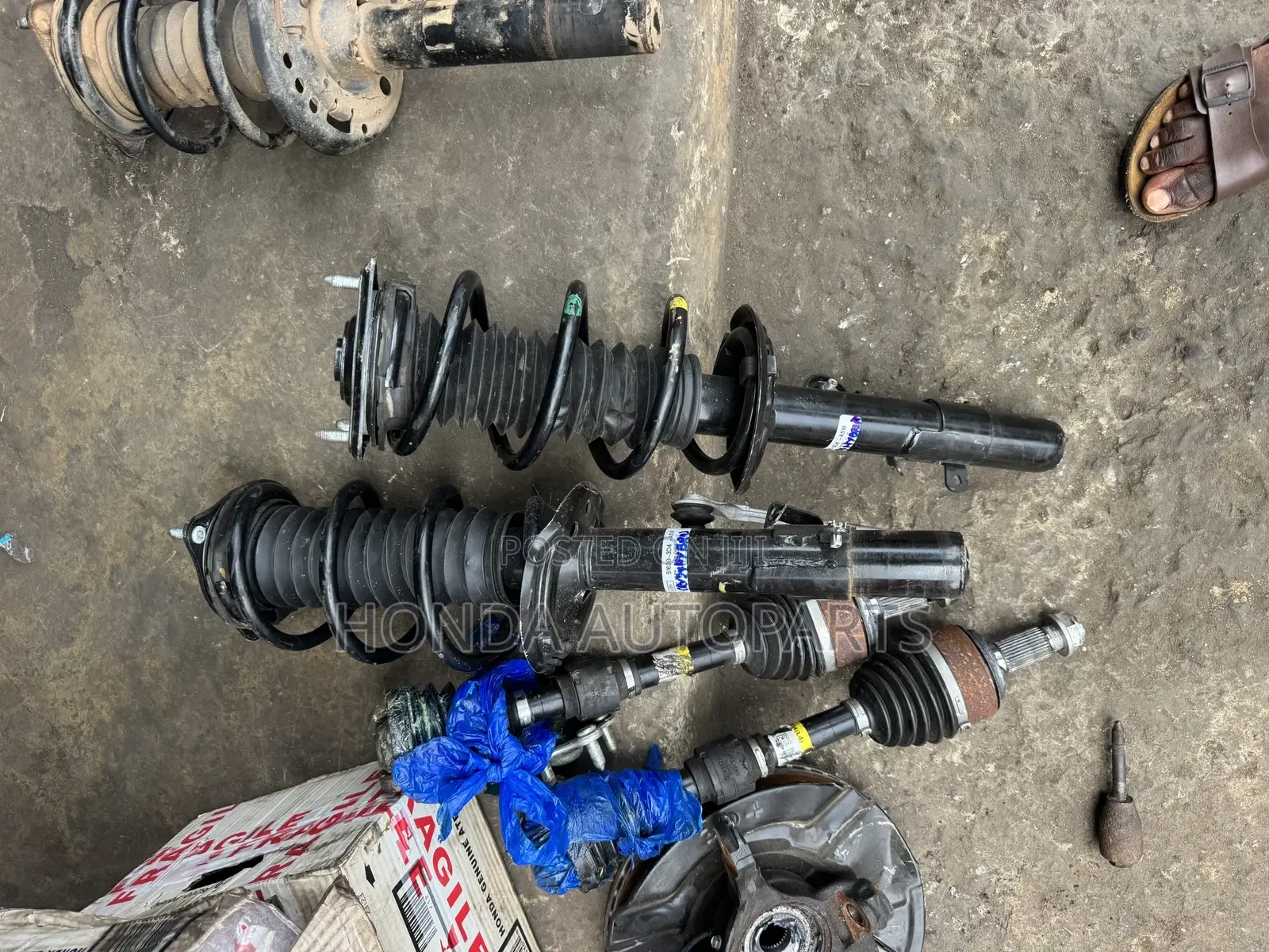 Honda CRV 2017 Front Shocks.