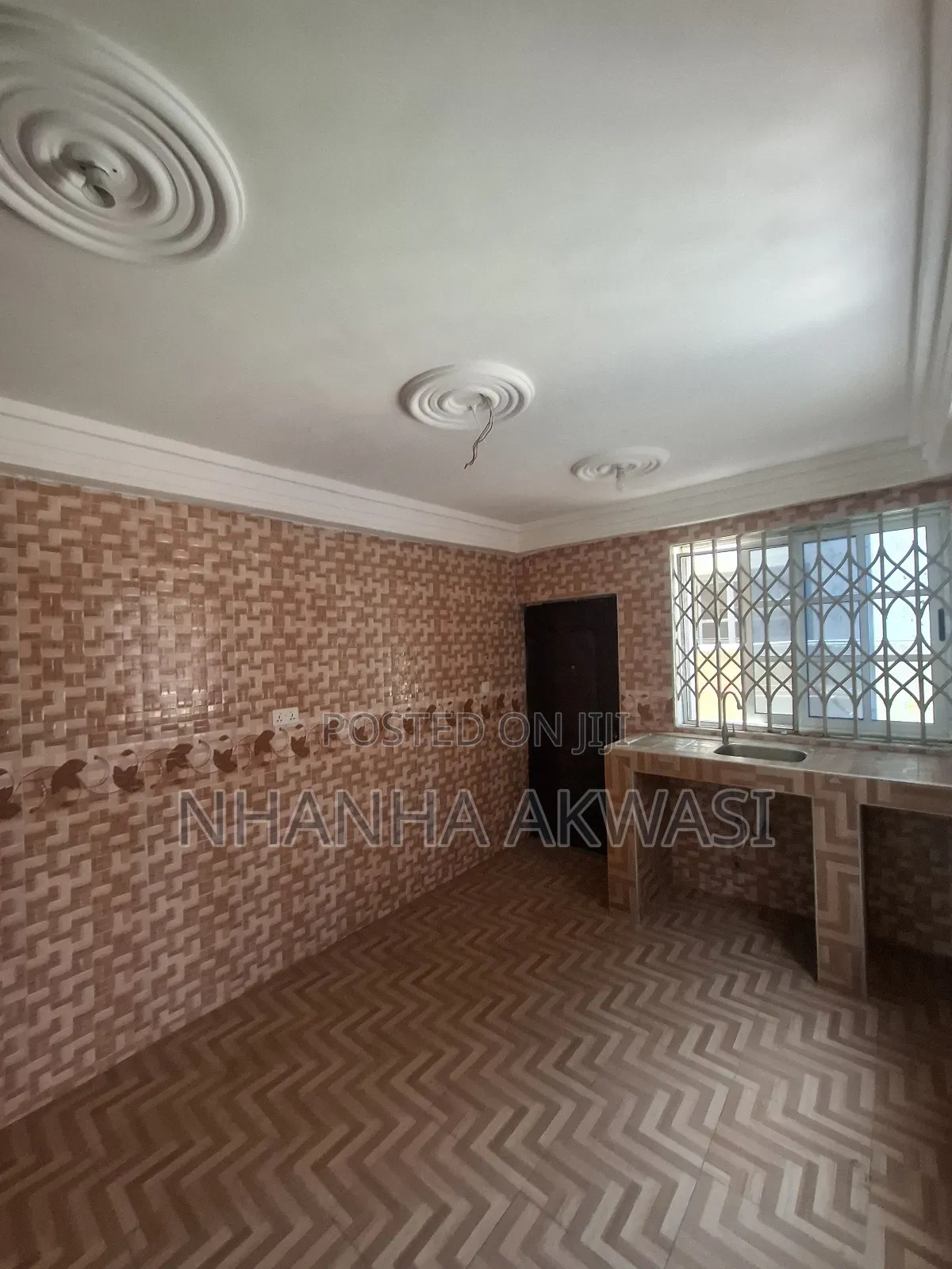 2bdrm Apartment in Klagon, Asuogyaman for rent