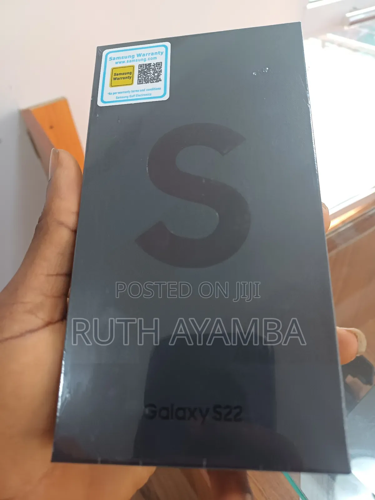 New Samsung Galaxy S22 5G 128 GB Black
