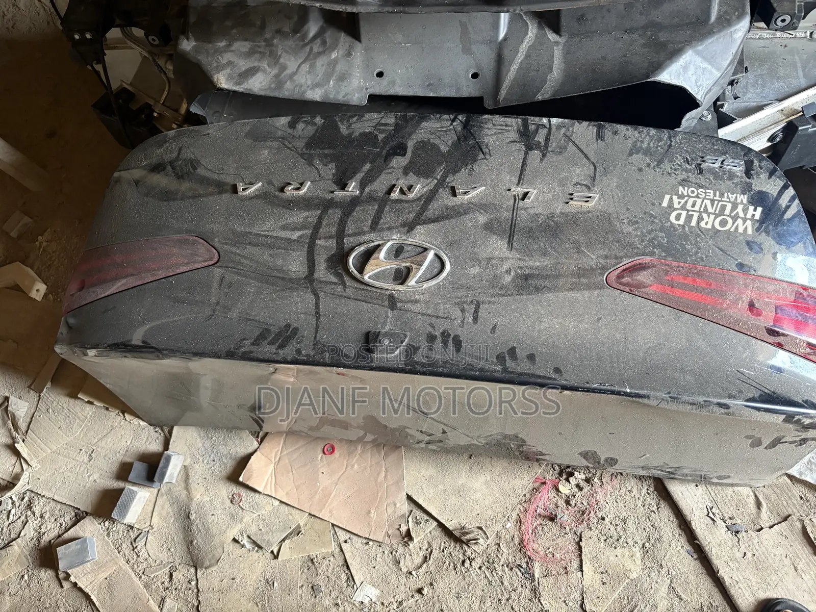 Hyundai Elantra 2019 Boot Complete