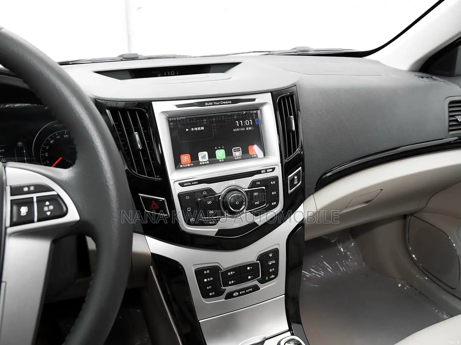BYD E2 47 kWh 94 hp FWD 2019 White