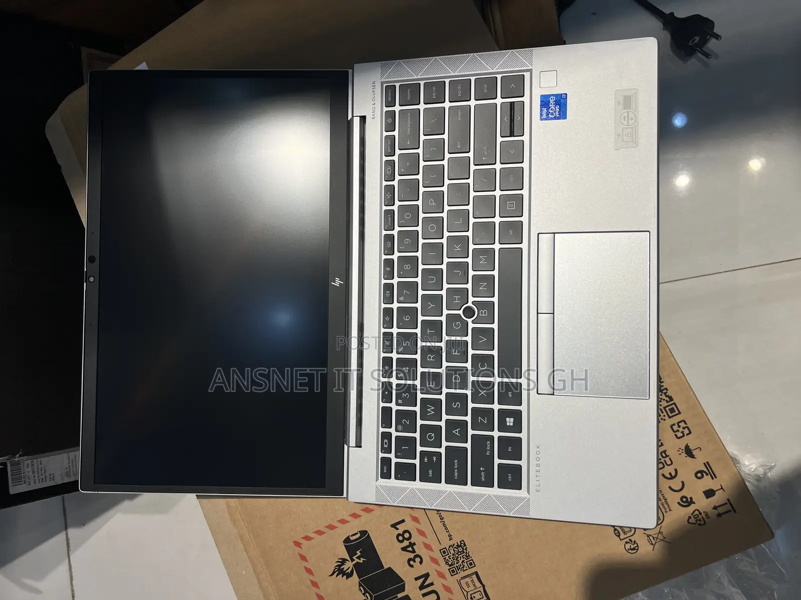 New Laptop HP EliteBook 840 G8 16GB Intel Core I7 SSD 512GB