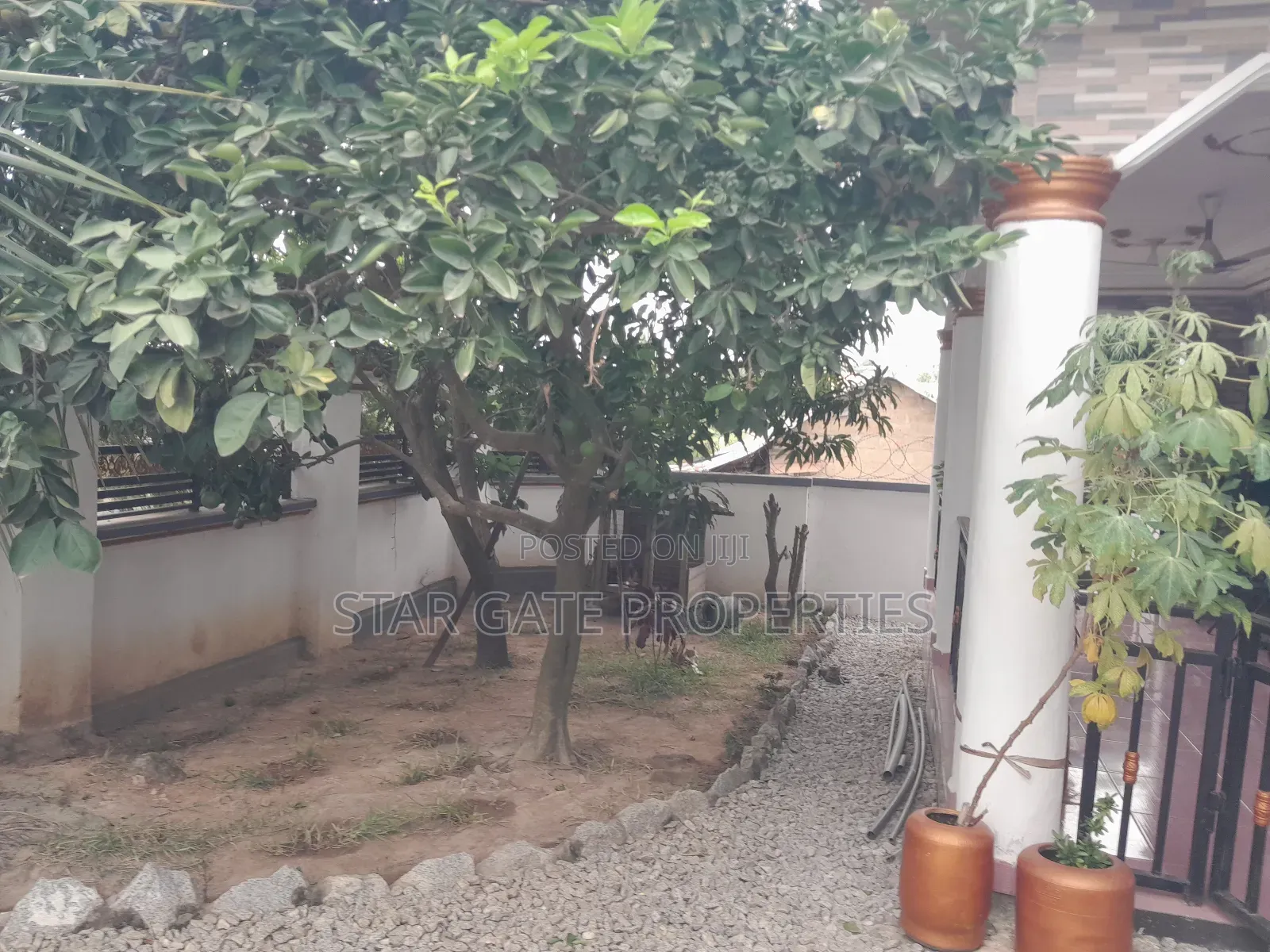 4bdrm House in Buoho Sasa, Kumasi Metropolitan for sale