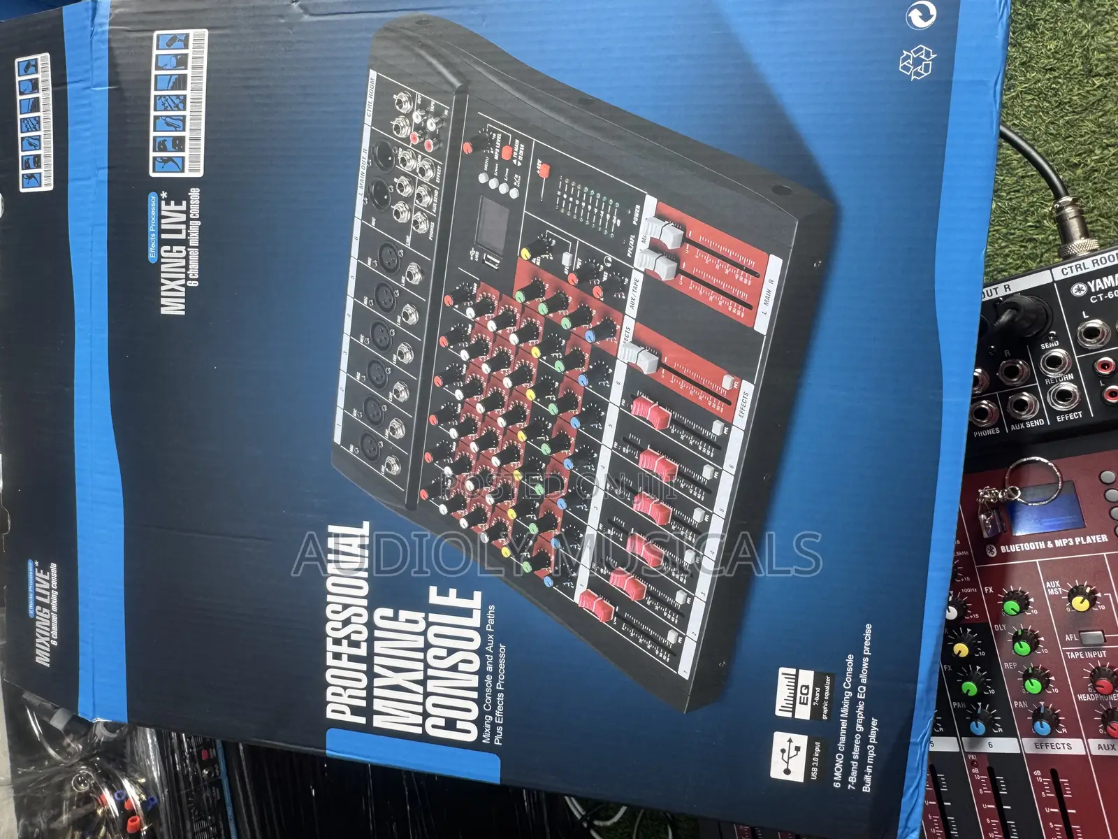 Professional Mixing Console 6- Channel With Sound Card