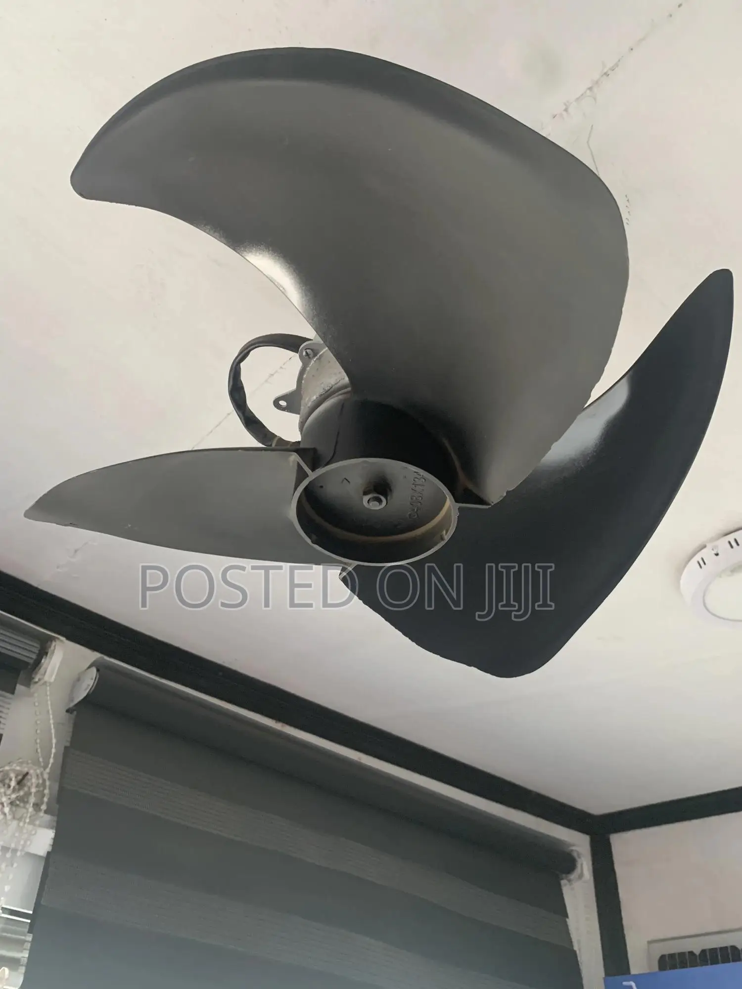 Very Cool Ceiling Fan Ac Extern For Homes,Shops Etc Cold Air