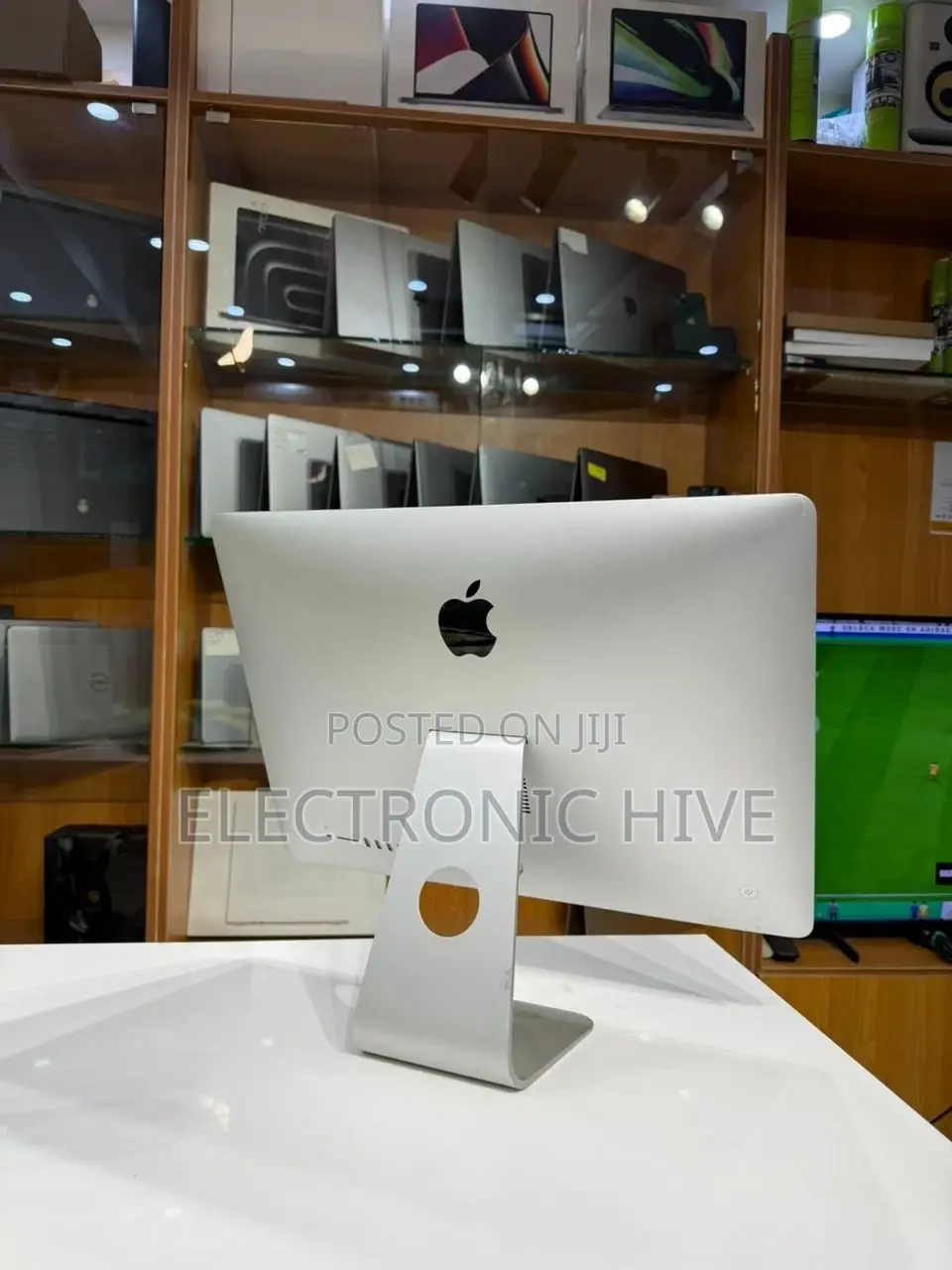 Desktop Computer Apple iMac 32GB Intel Core I5 HDD 1T