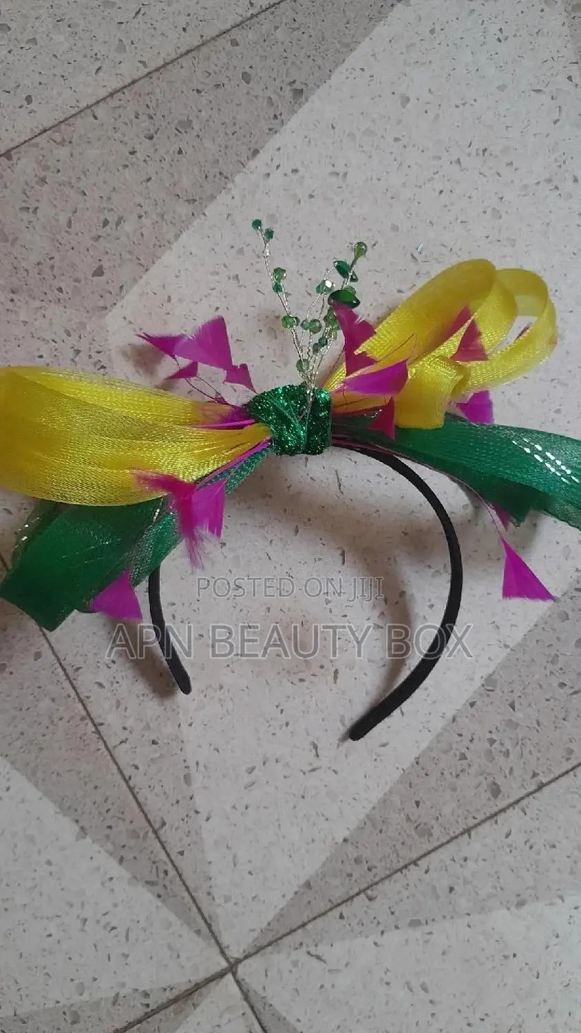 Crin Fascinators