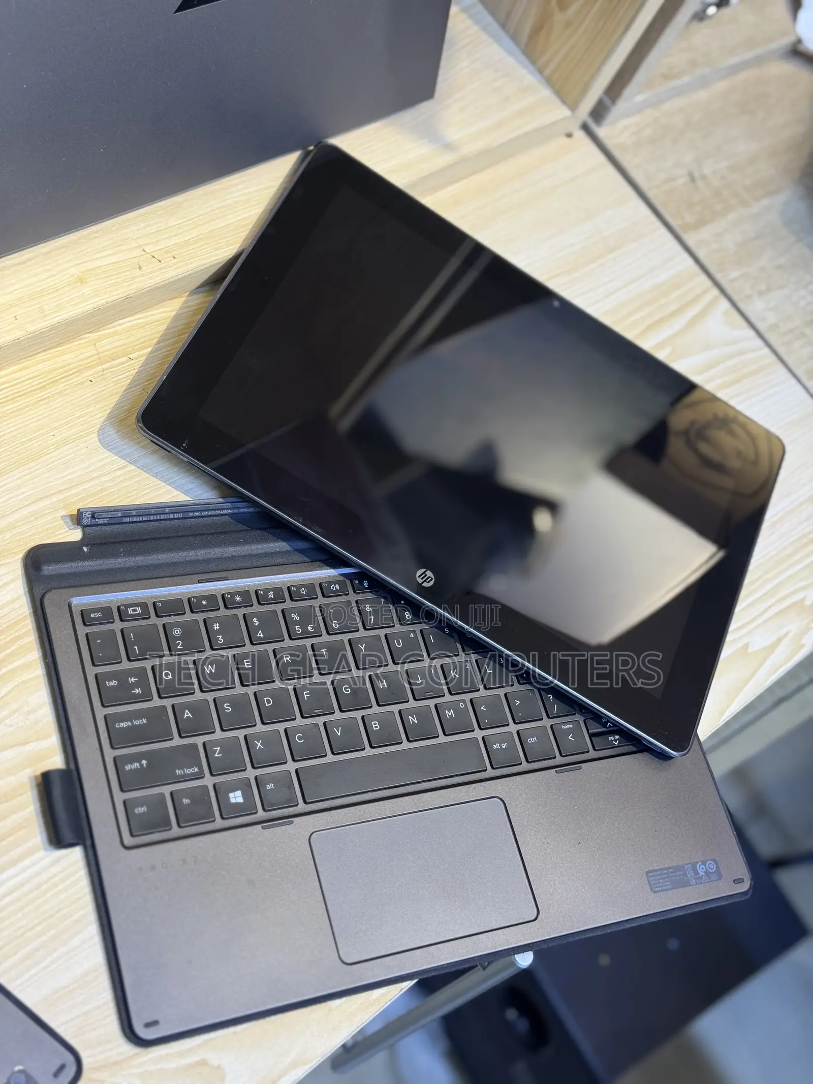 Laptop HP Pro X2 612 G2 8GB Intel Core I5 SSD 256GB