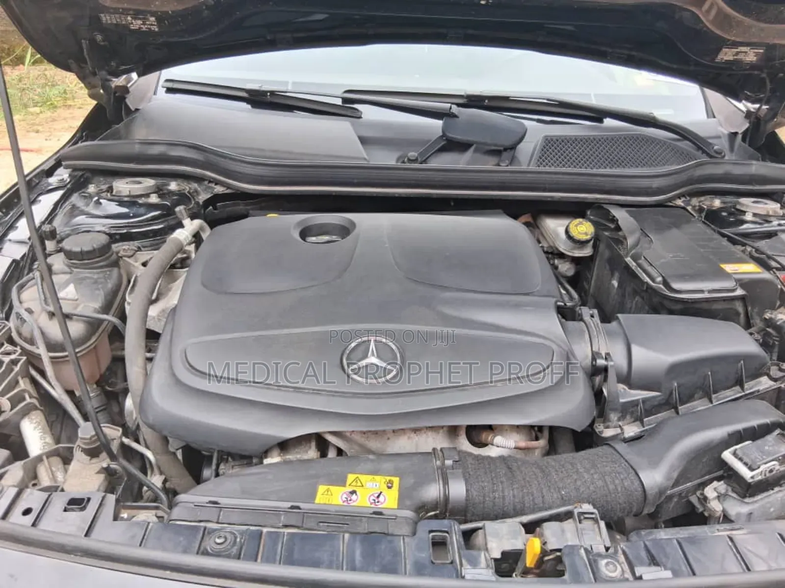 Mercedes-Benz GLA 250 2016 Black