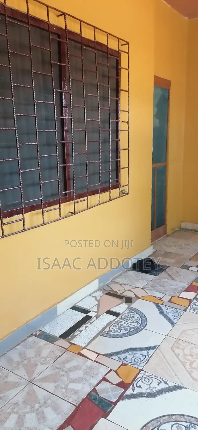 1bdrm Apartment in Nungua Methodist, Spintex for rent