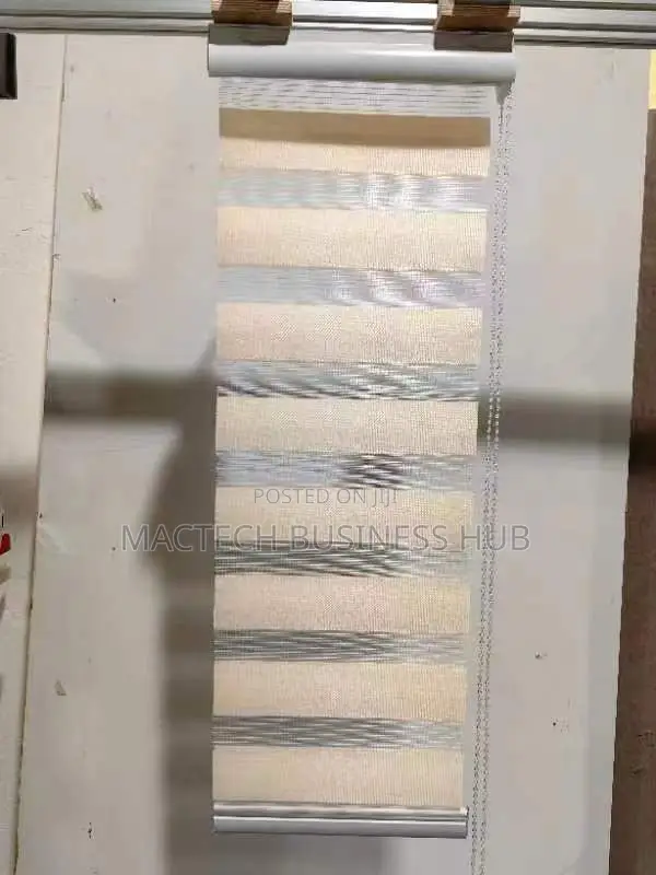 Blinds ( 4 Feet )