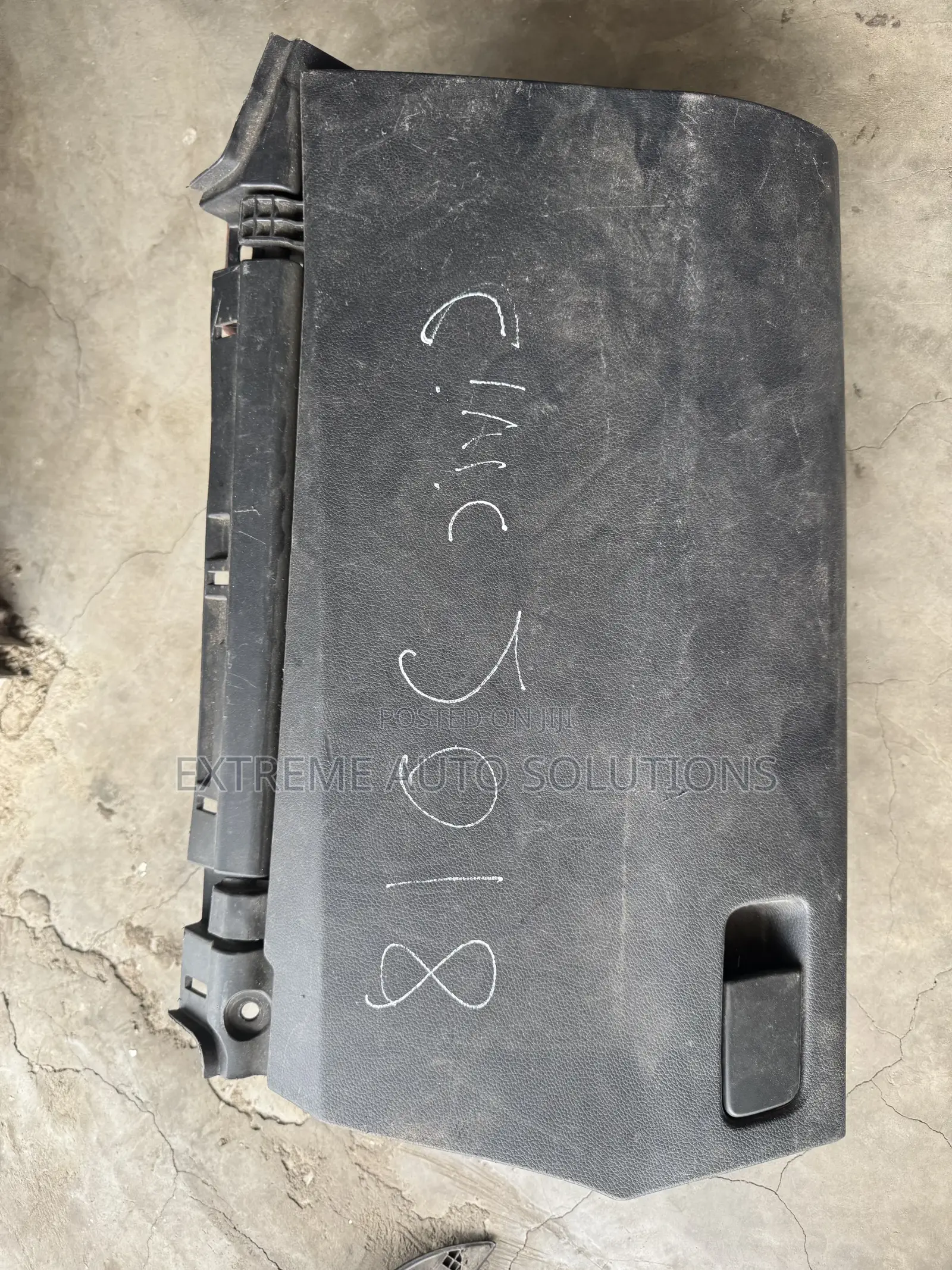 2016-2020 Honda Civic  Dashboard Glove Box Compartment Oem.