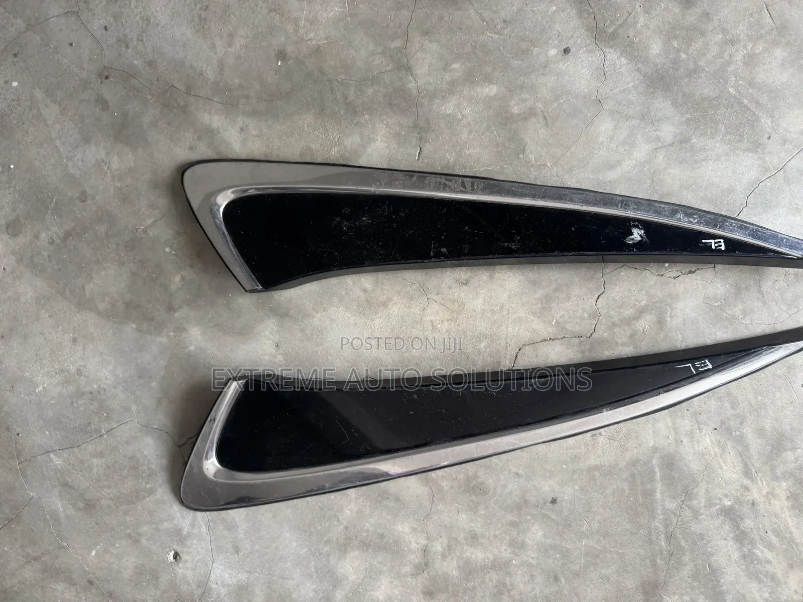 15-17 Toyota Camry Pillar Trim