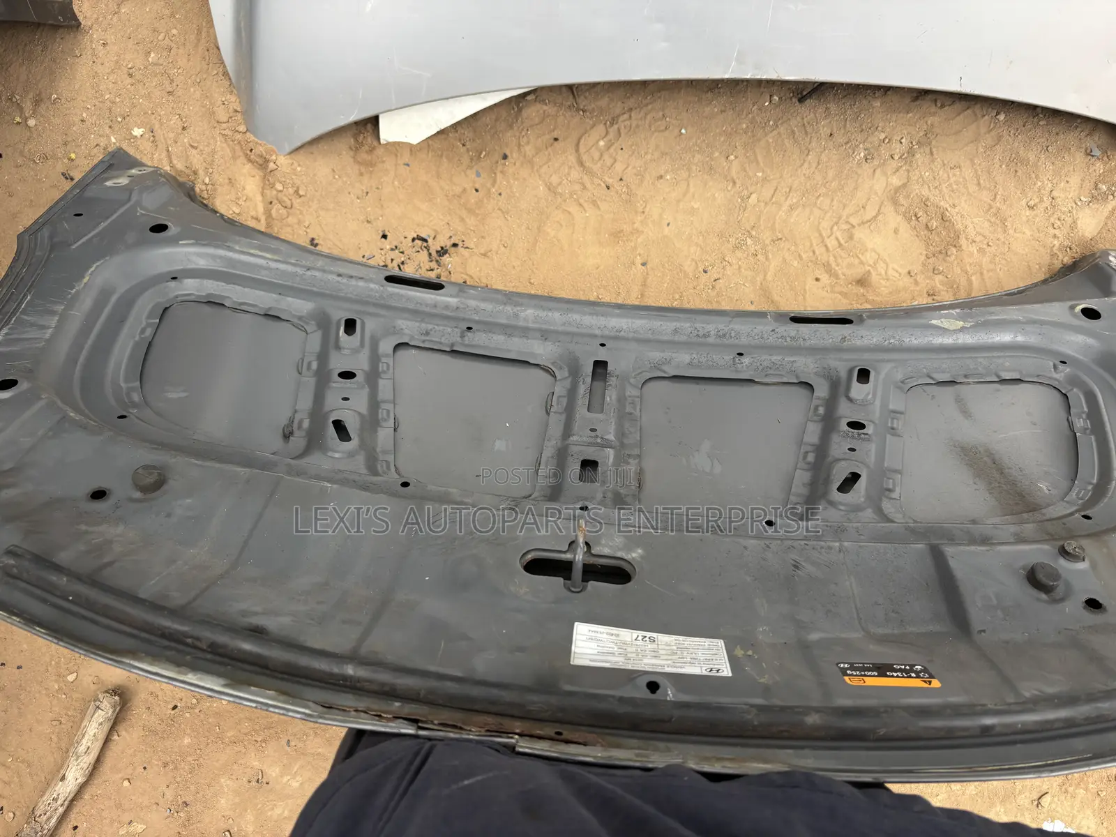 Hyundai Elantra 2012-2016 Bonnets / Hoods Available