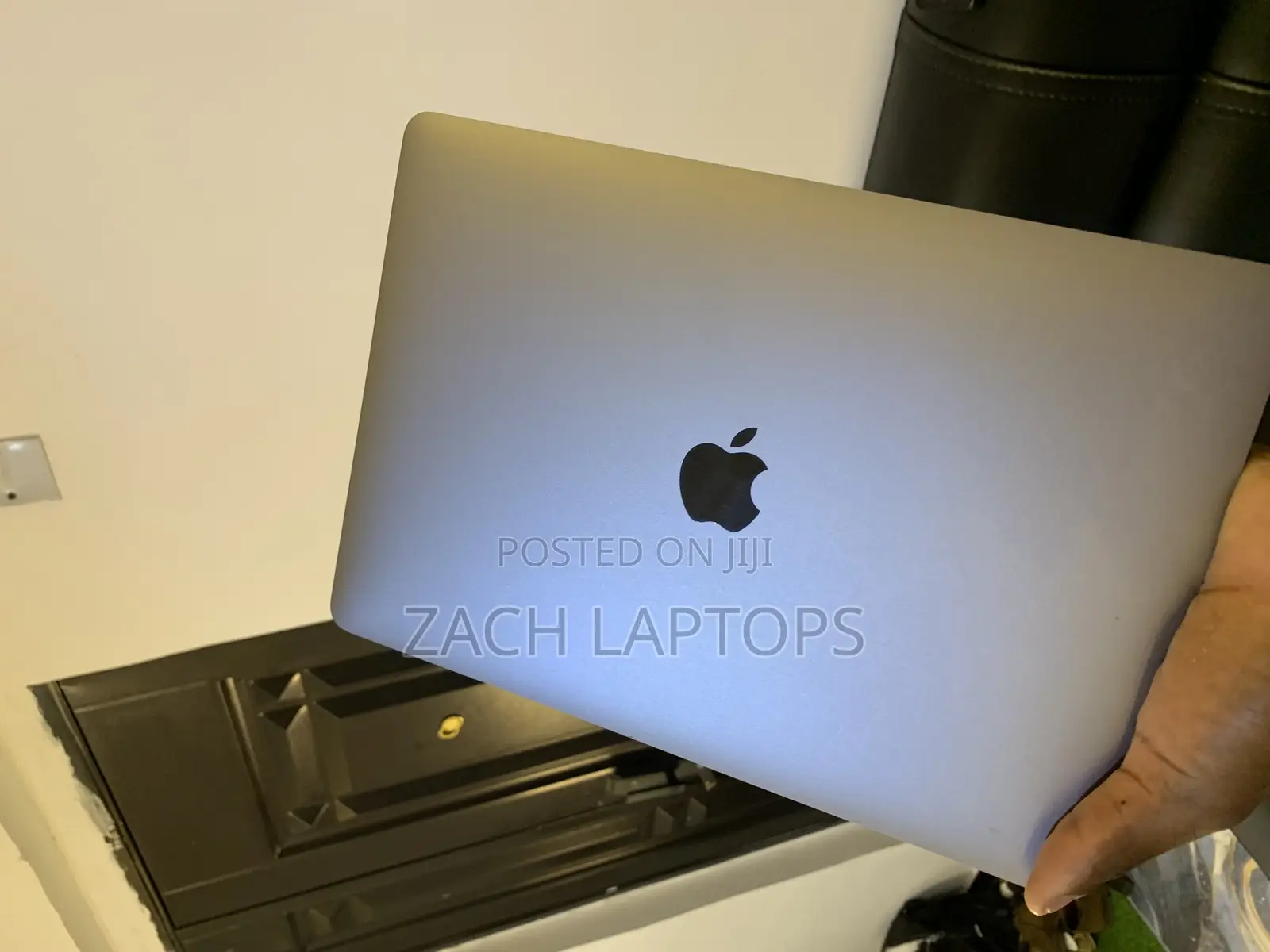 Laptop Apple MacBook 2016 8GB SSD 256GB