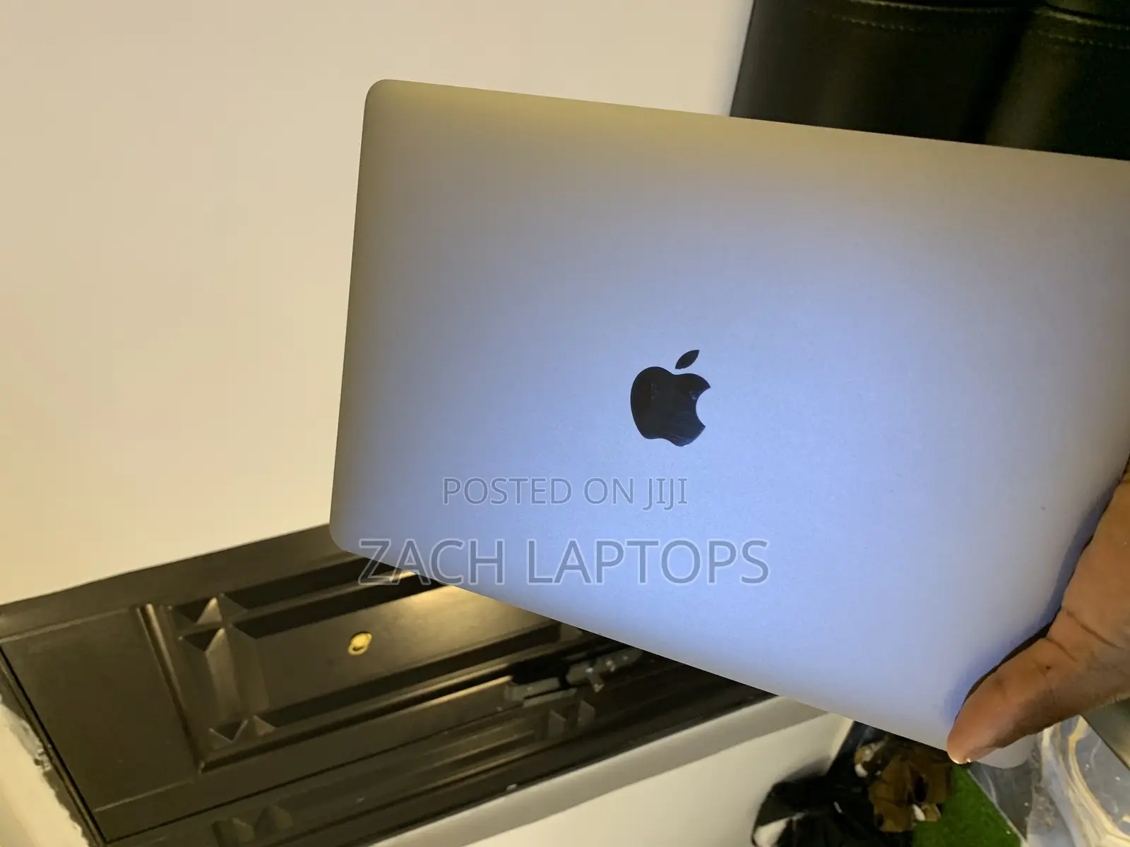 Laptop Apple MacBook 2016 8GB SSD 256GB