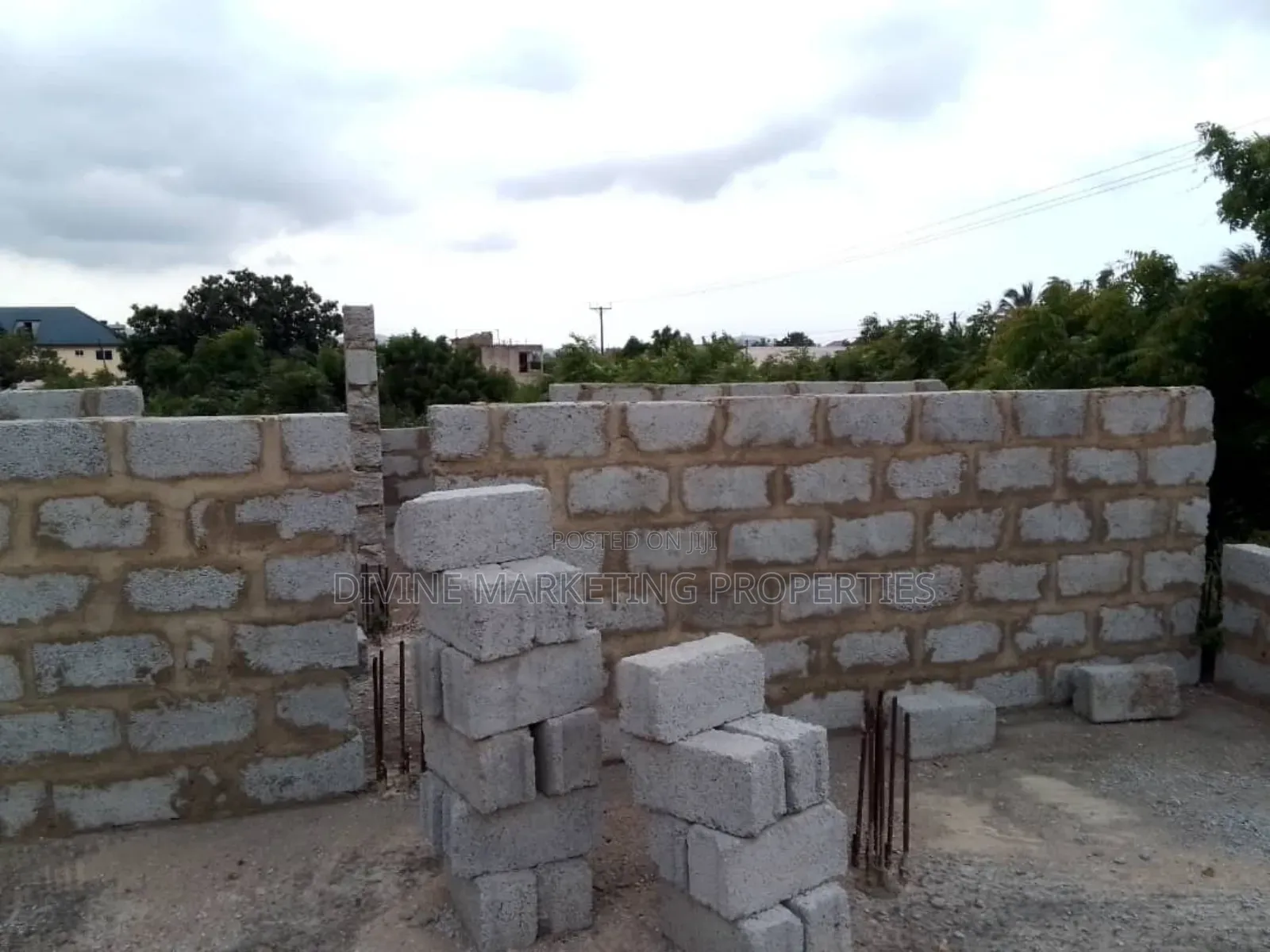 4bdrm House in Blue Top, Kasoa for Sale