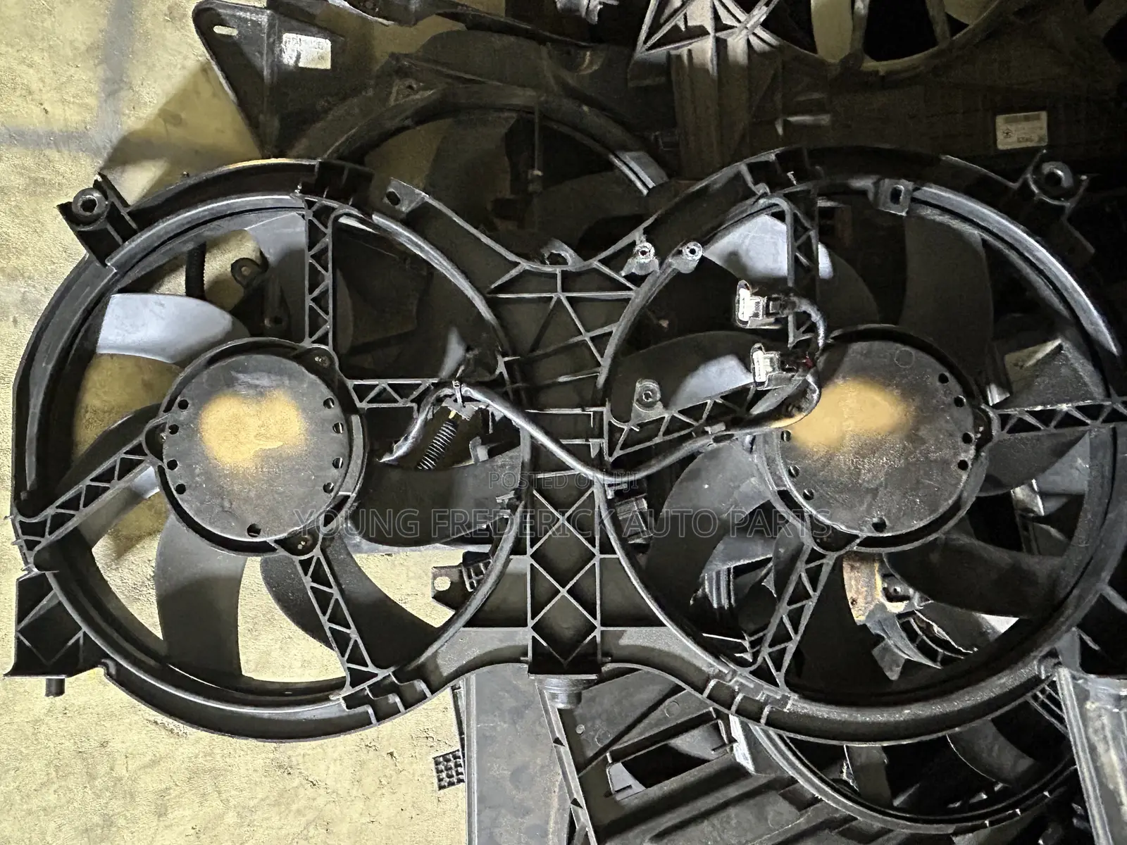Nissan Pathfinder 2012 2014 2015 2016 2019 Radiator Fan