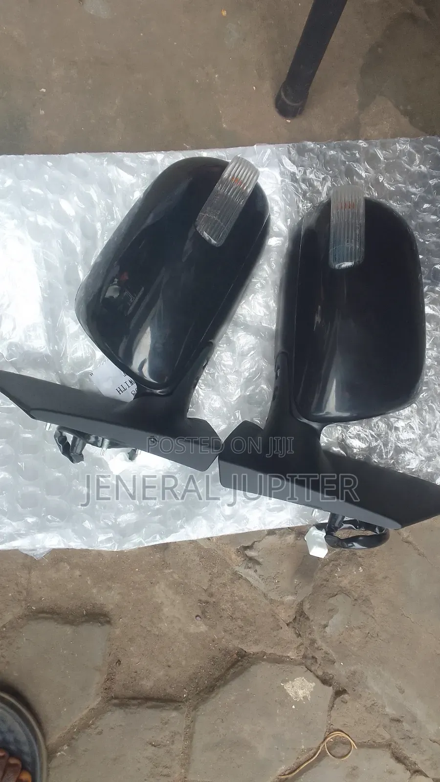 Toyota Yaris 2007,2008-2012 Side Mirror With Light Available