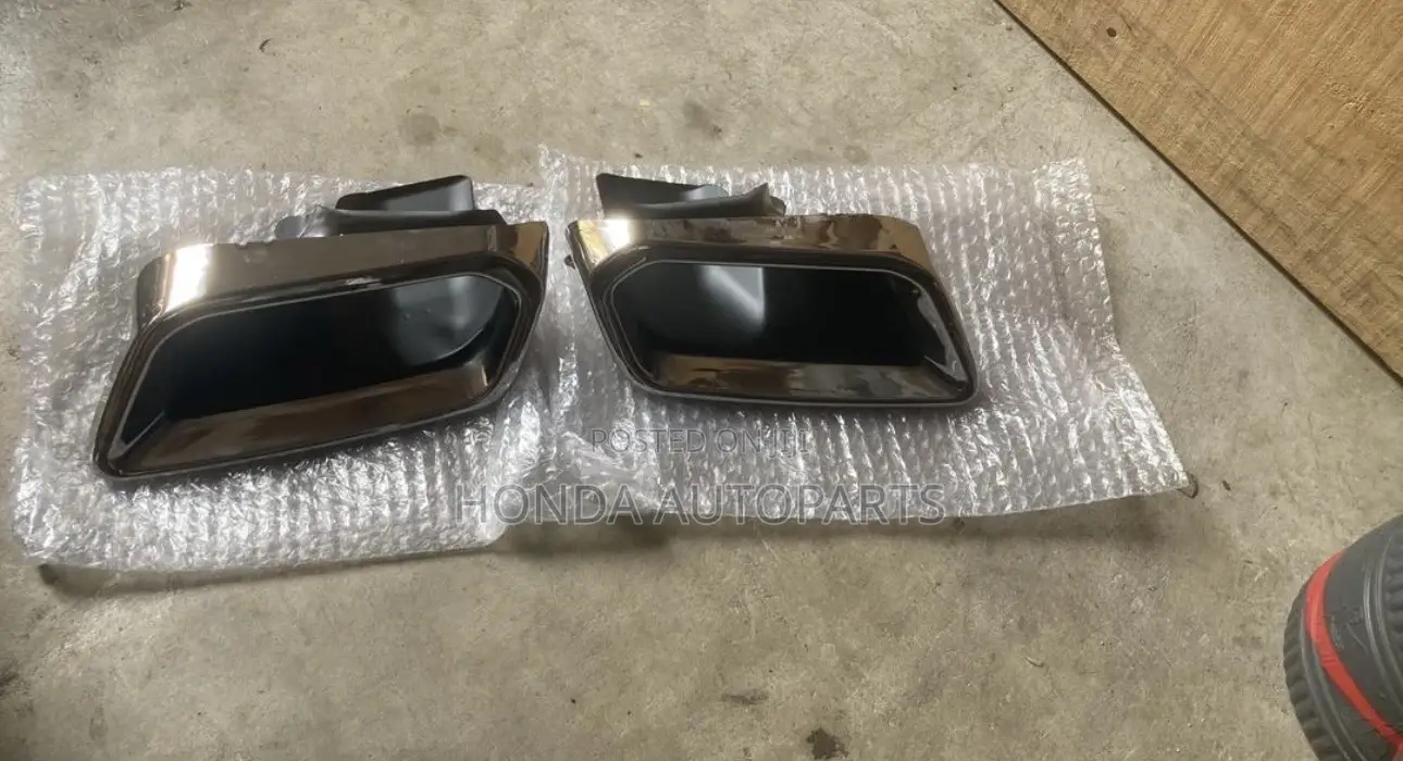 Honda Cr-v 2023,2024,2025 Exhaust Outlet.