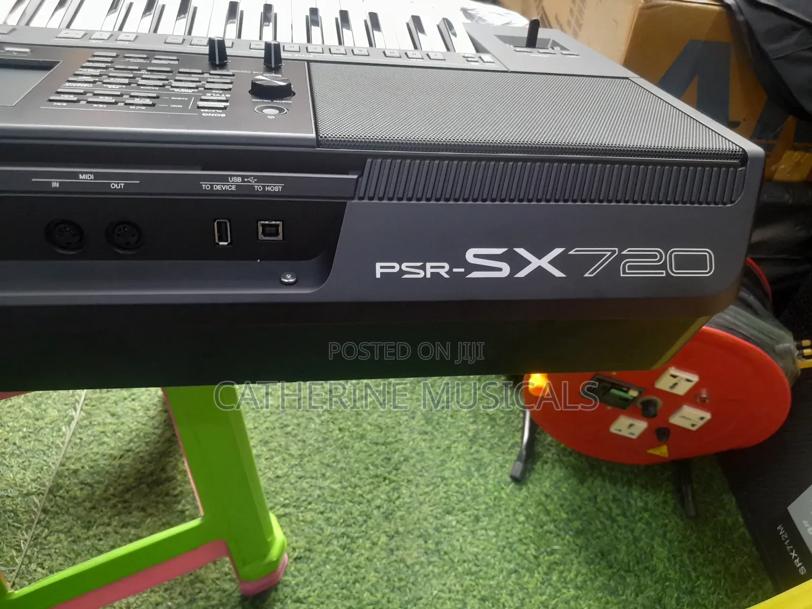 PSR-Sx 720 Yamaha Keyboard