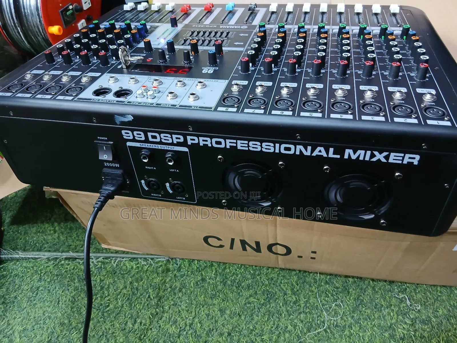 Yamaha KPG 12 Channels Mixer