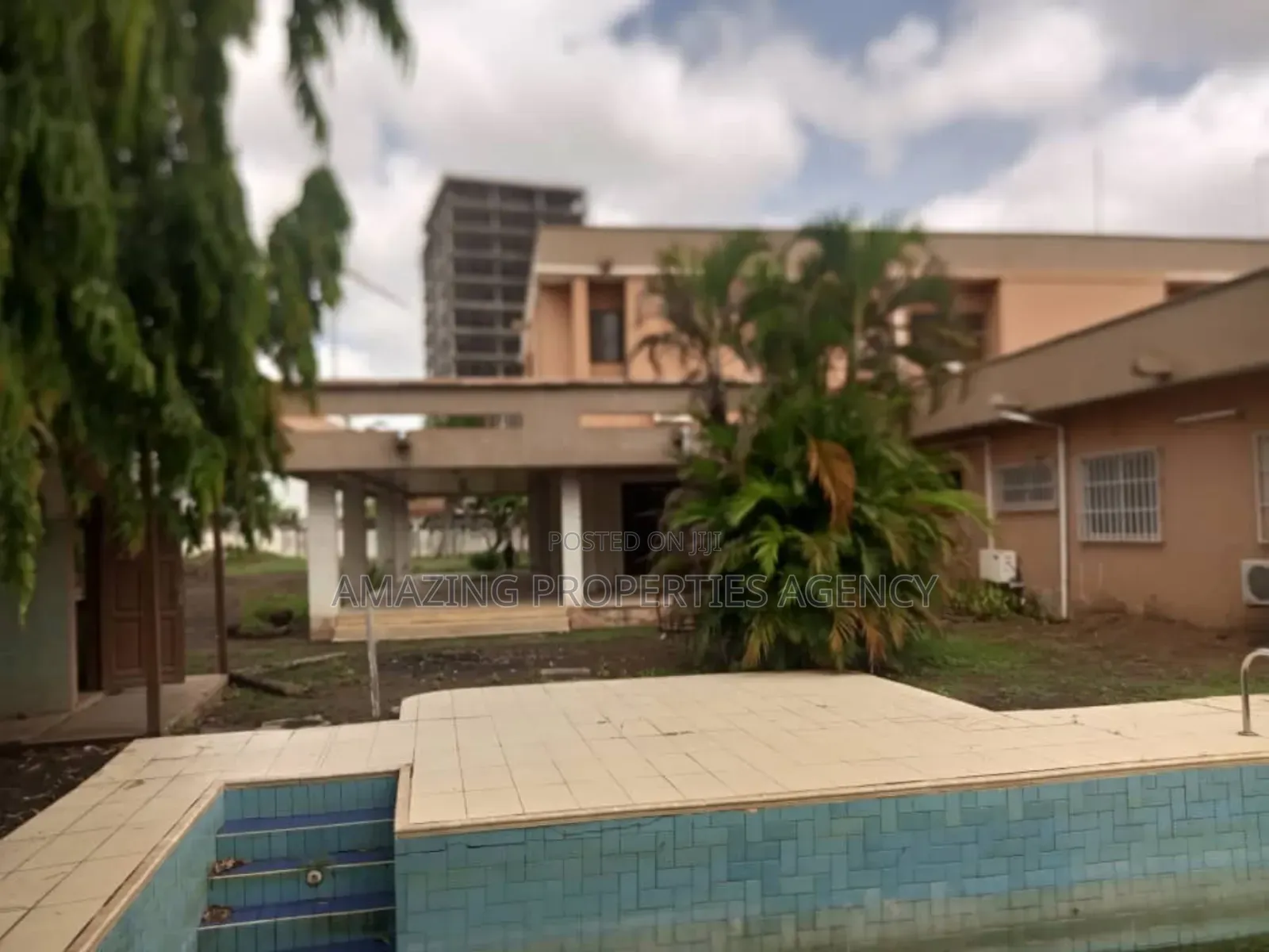 Furnished 5bdrm House in Roman Ridge for sale