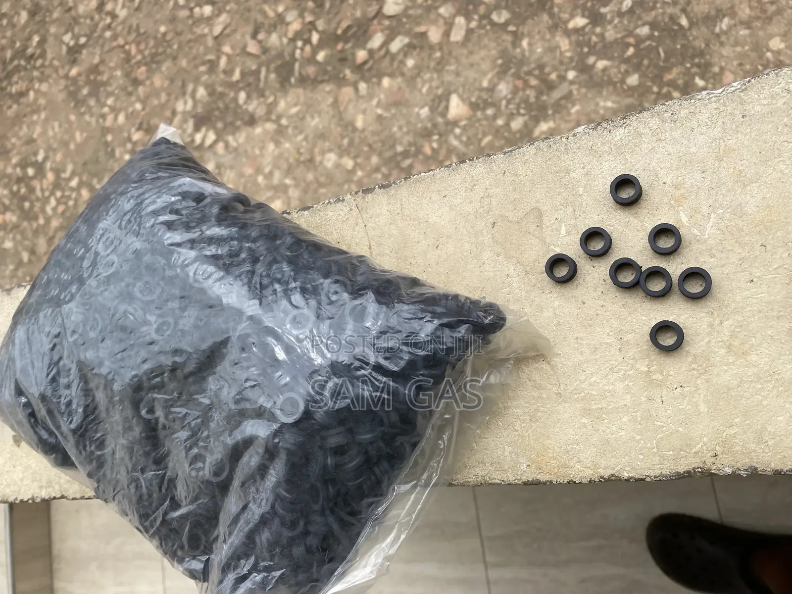 Gas Cylinders Inner Rubbers [ 2000 PCS ]