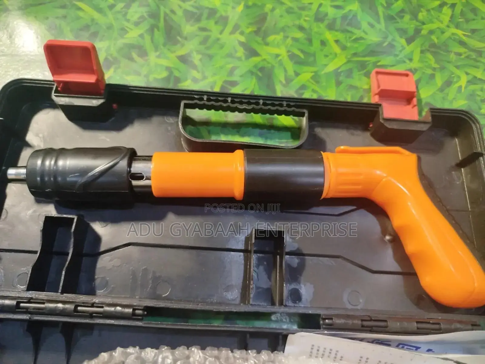 Nail Gun + 50pcs Guntry Nails