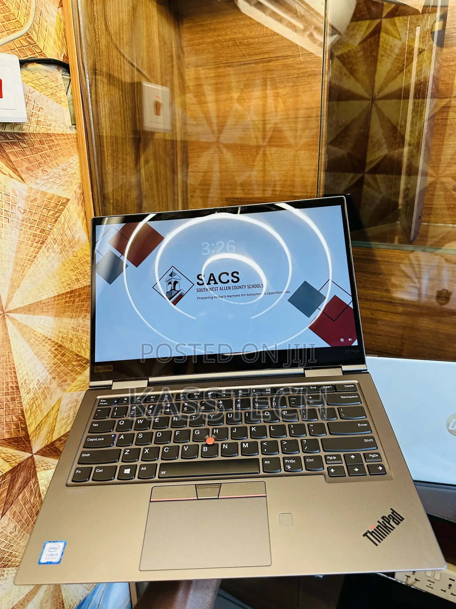 Laptop Lenovo Thinkpad X1 Yoga 16GB Intel Core I5 SSD 256GB