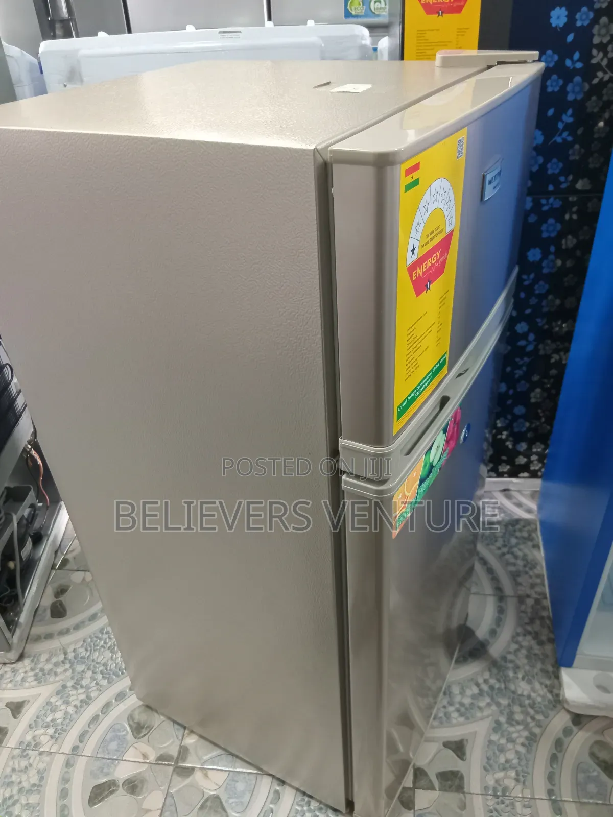 Westpool Durable Fridge Fridge 95liters Top Freezer 95liters
