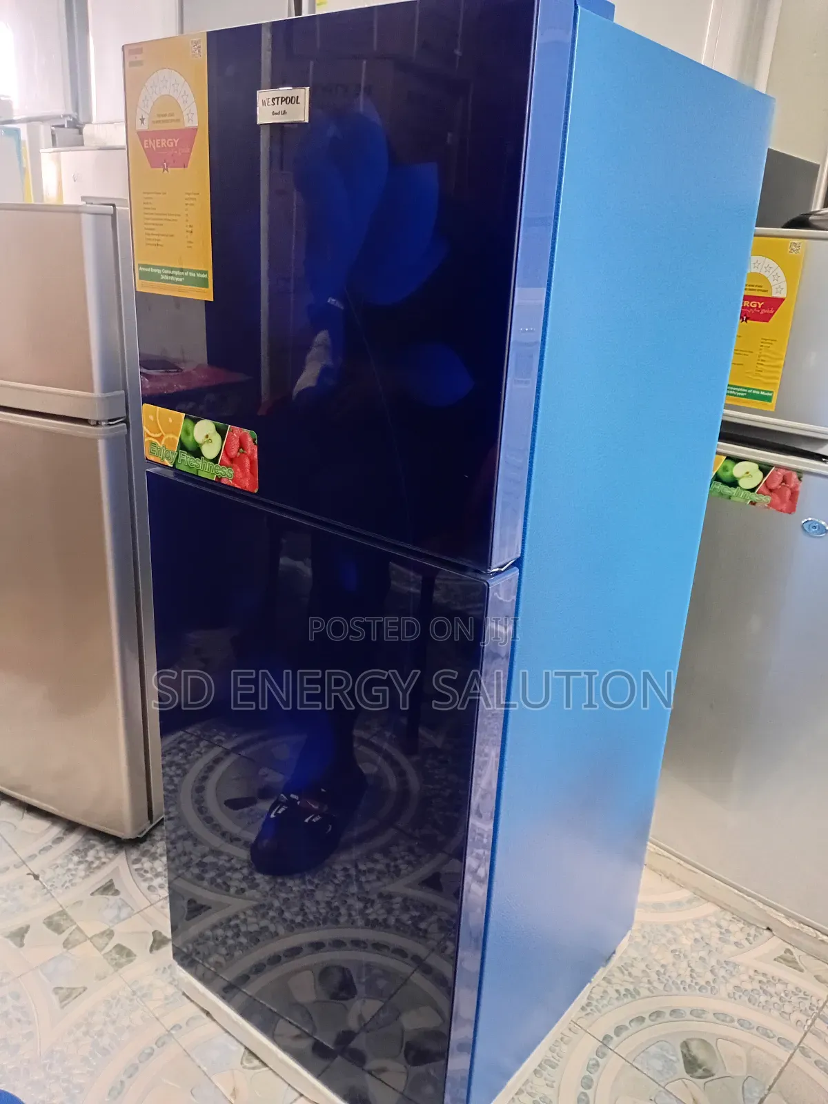 Amazing Flow Westpool Fridge Freezer Model 180-A