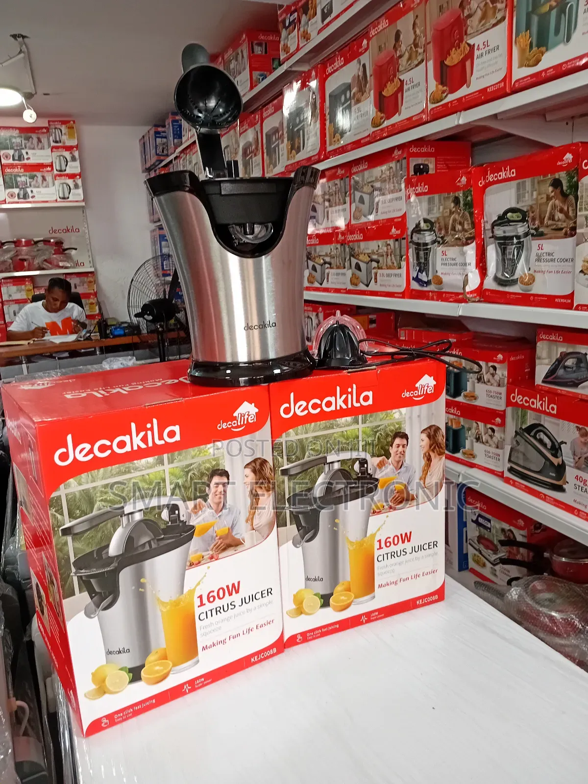 Stress No More With Decakila 160w Fruit Juicer