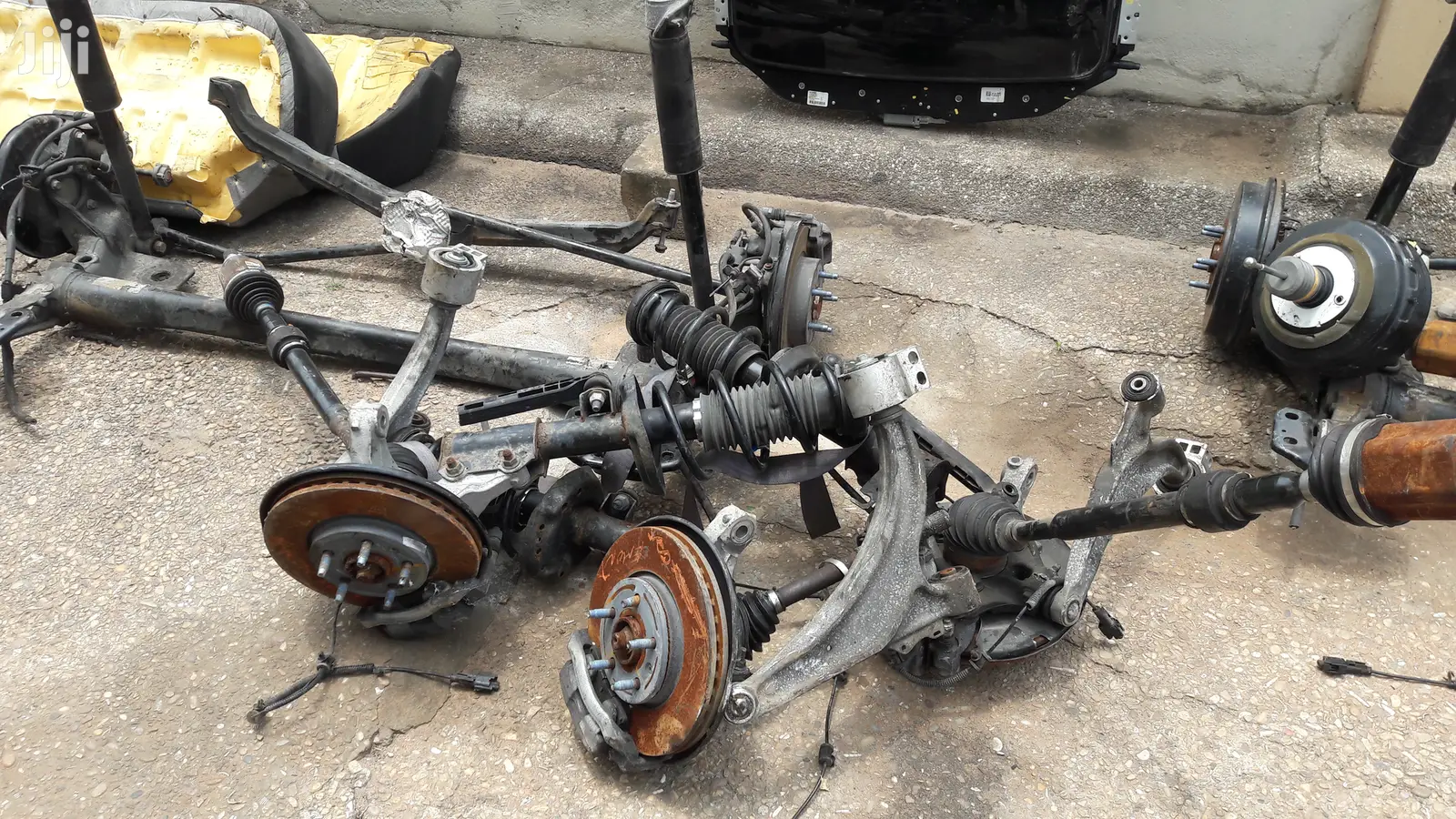 Chevrolet Cruze Undercarriage