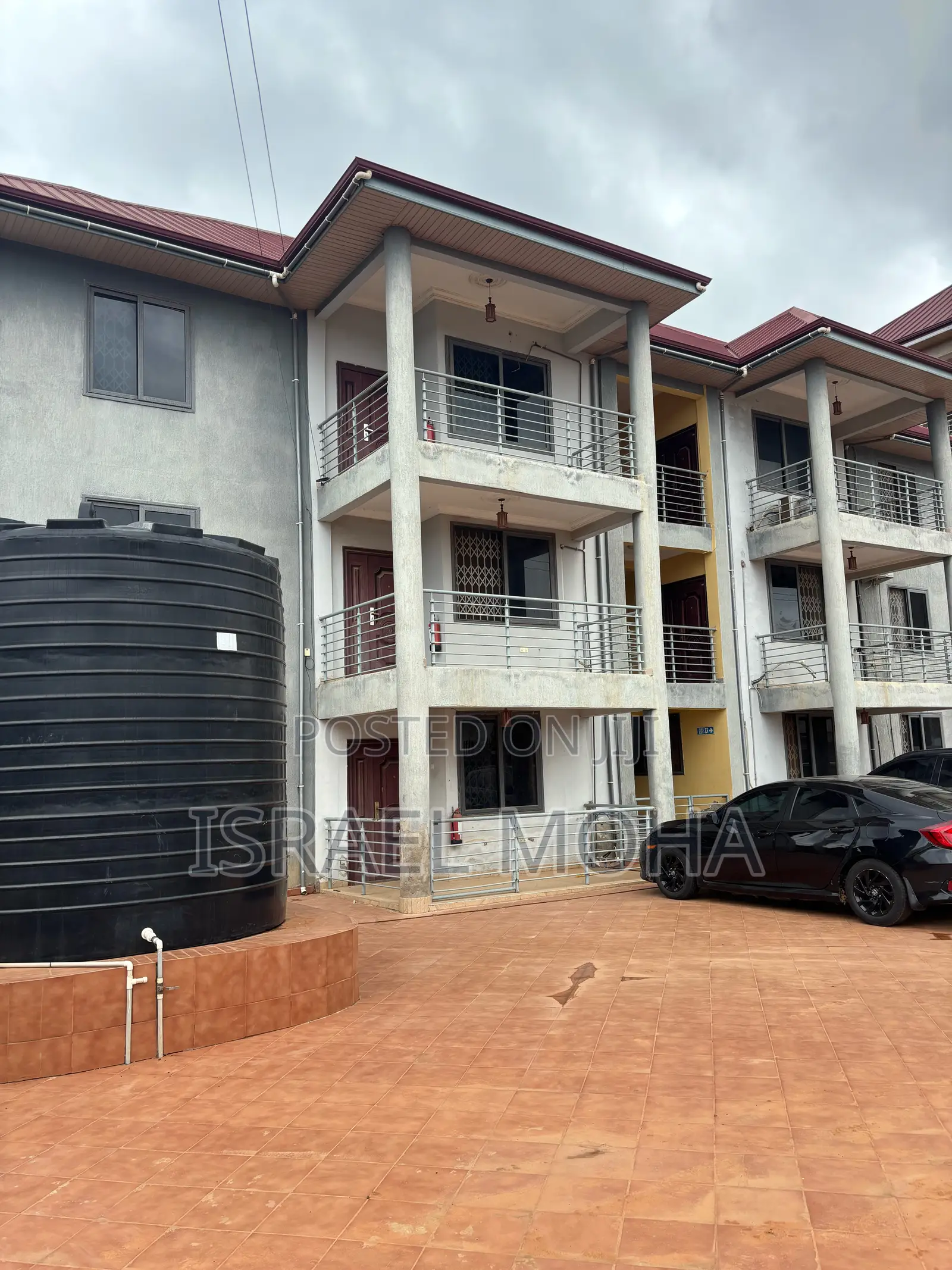 Two Bedroom Apartment Lakeside Community 8