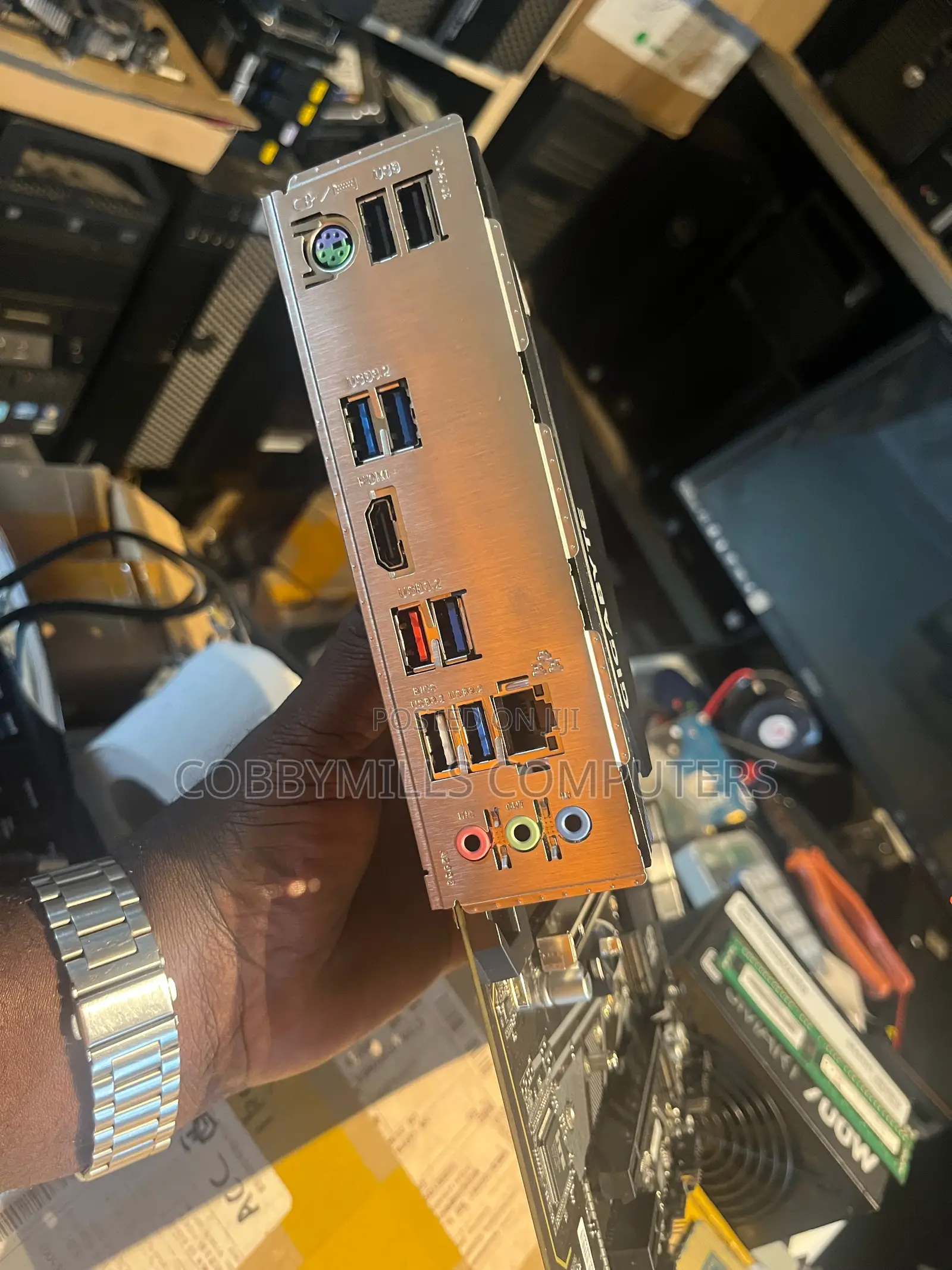 Gigabyte Z490-ud Mobo + I5-11500 Cpu