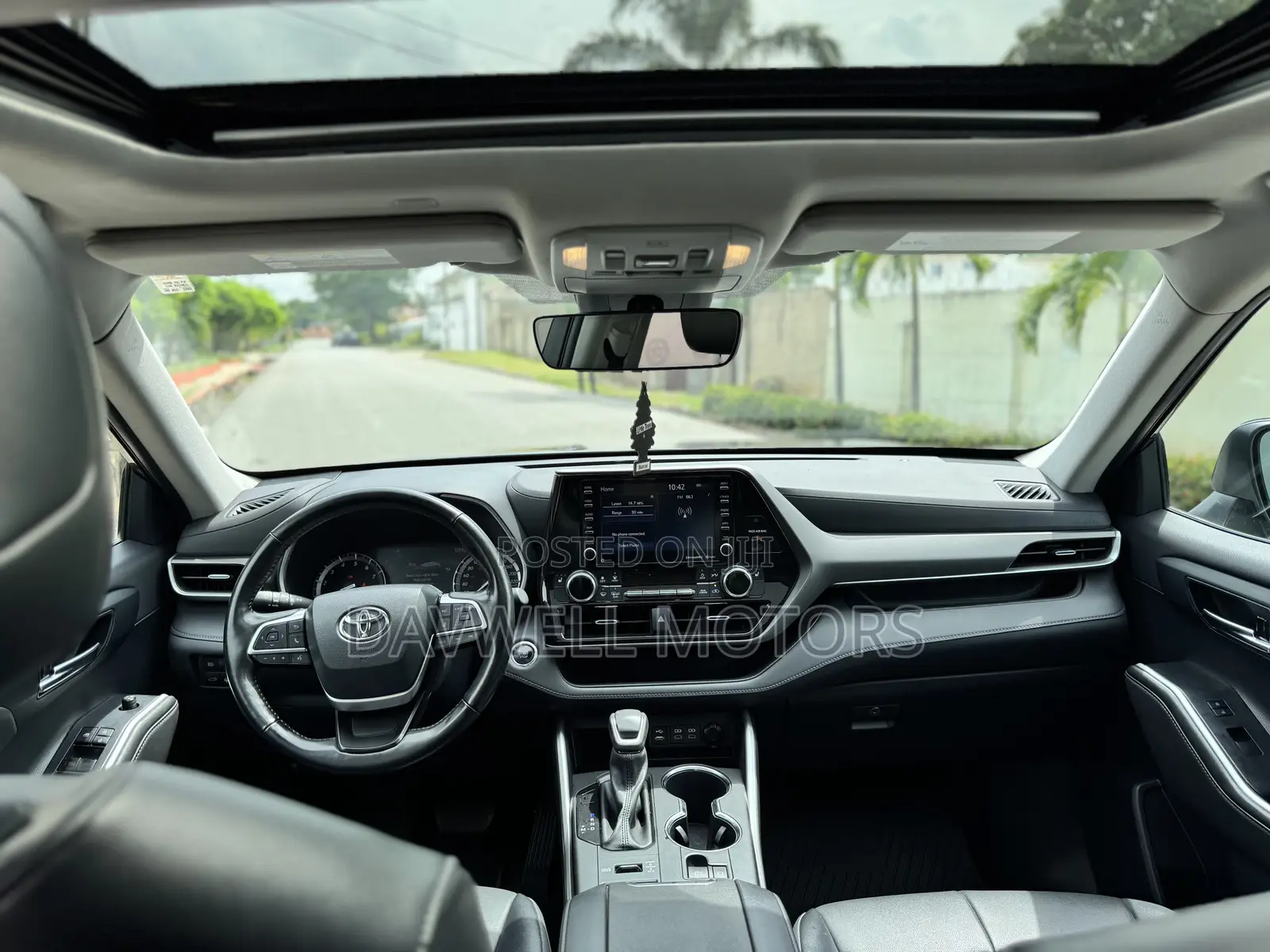 Toyota Highlander Limited 2022 Gray