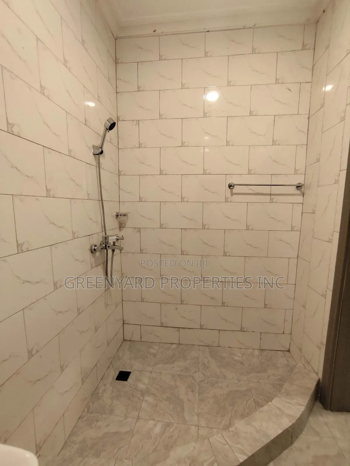 2bdrm Apartment in Ogbojo, East Legon for rent