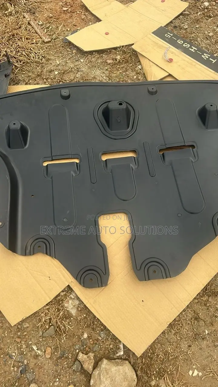 Engine Splash Shields For Hyundai Santafe 2015 2016 2017