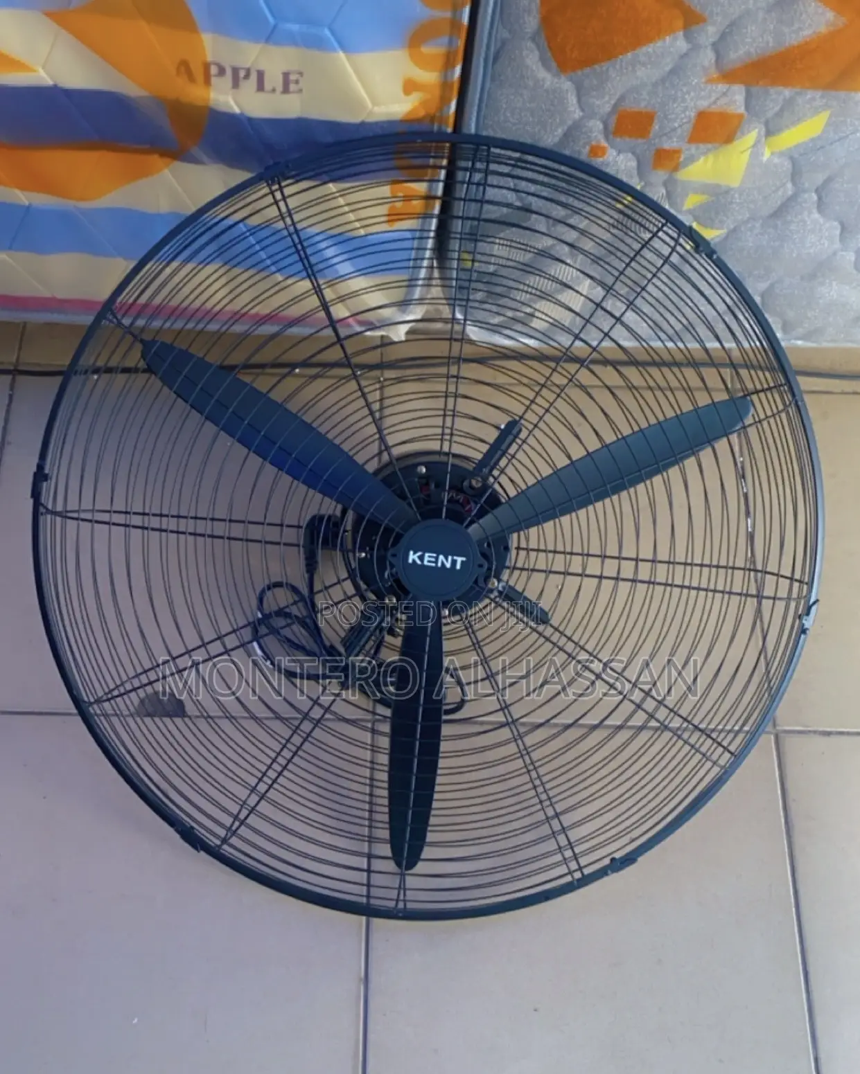 Kent 26 Inches Industrial Wallfan