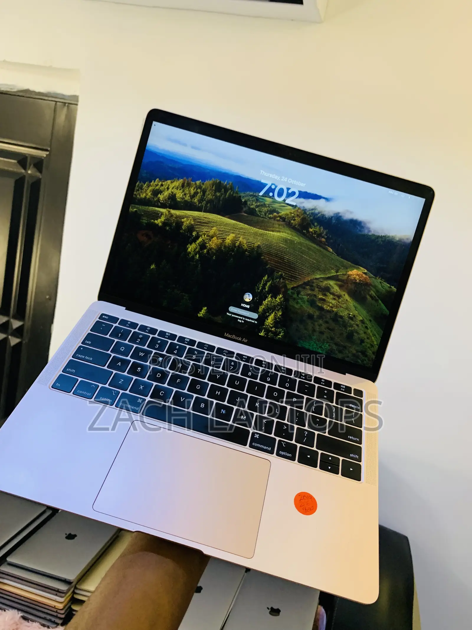 Laptop Apple MacBook Air 2020 8GB Intel Core I5 SSD 256GB