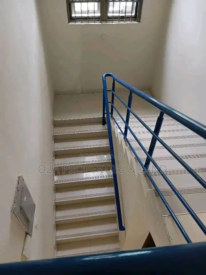 4bdrm House in Osu, Danquah Circle for rent