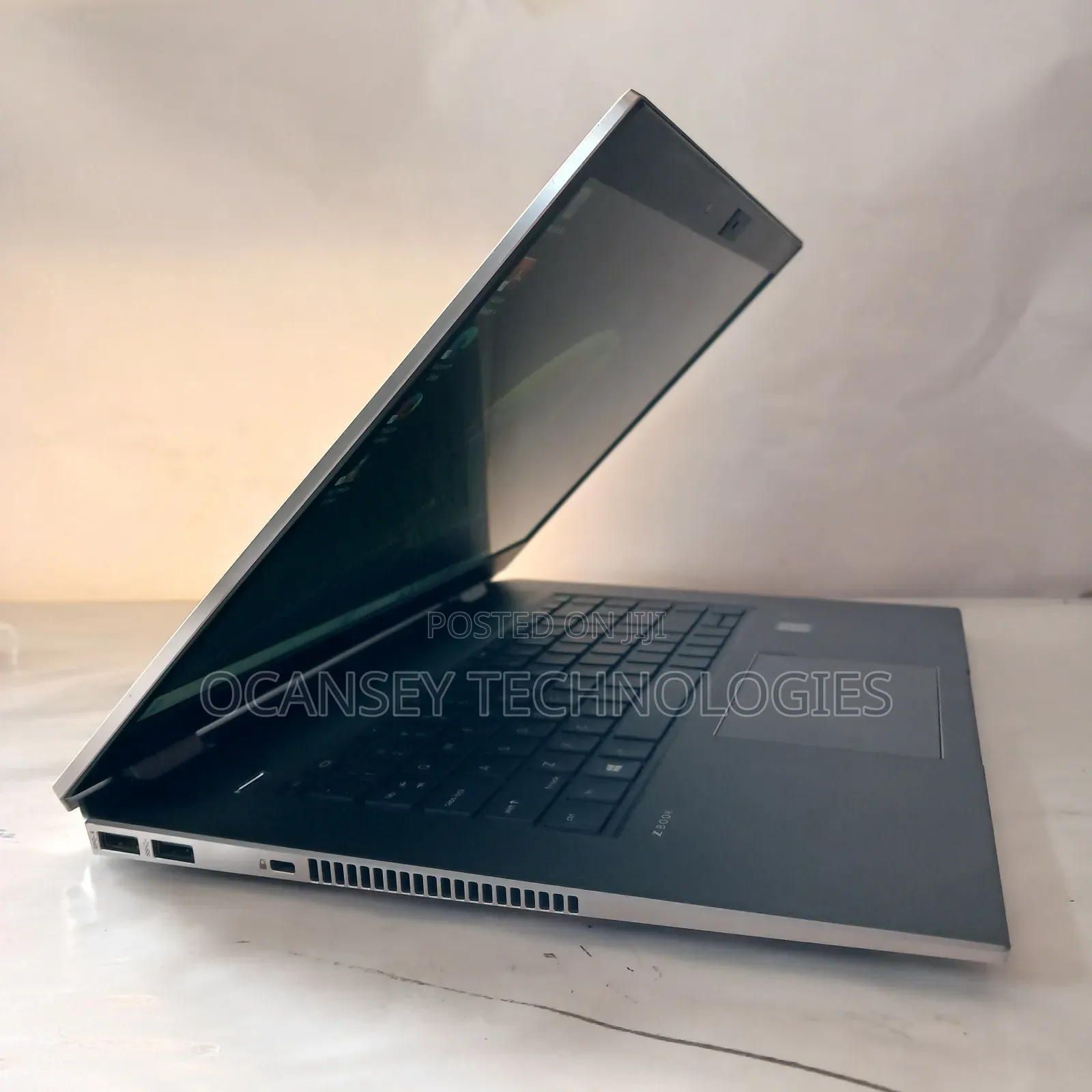 Laptop HP ZBook Studio G5 32GB Intel Core I7 SSD 512GB