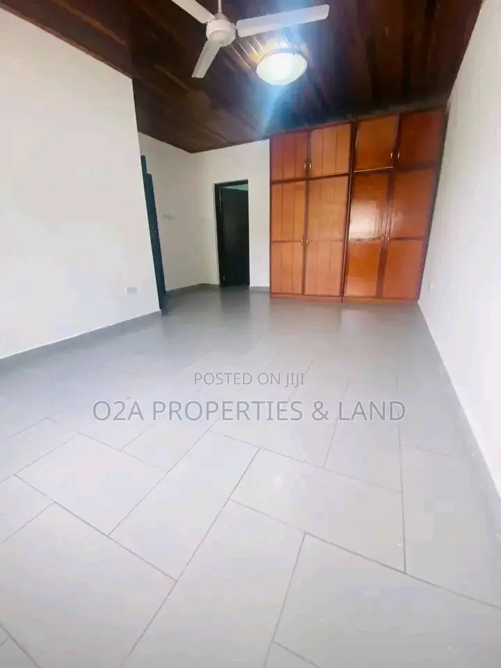 5bdrm House in East Legon, Bawaleshie for rent