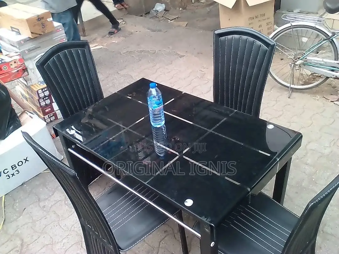 Glass Dinning Table With 4 Chairs